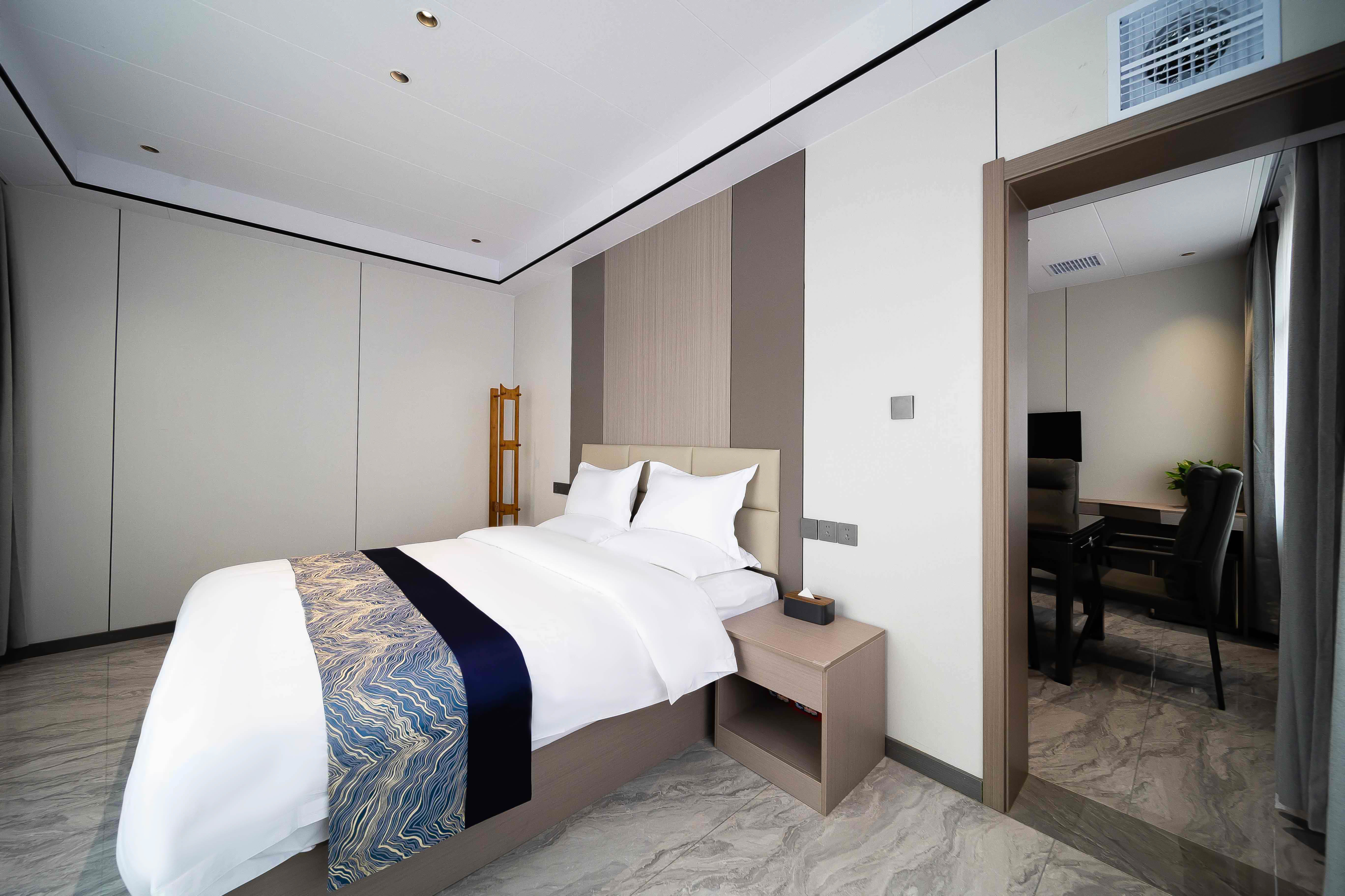 Yati Hotel (Xi'an BYD Jixian Industrial Park)Deluxe Suite