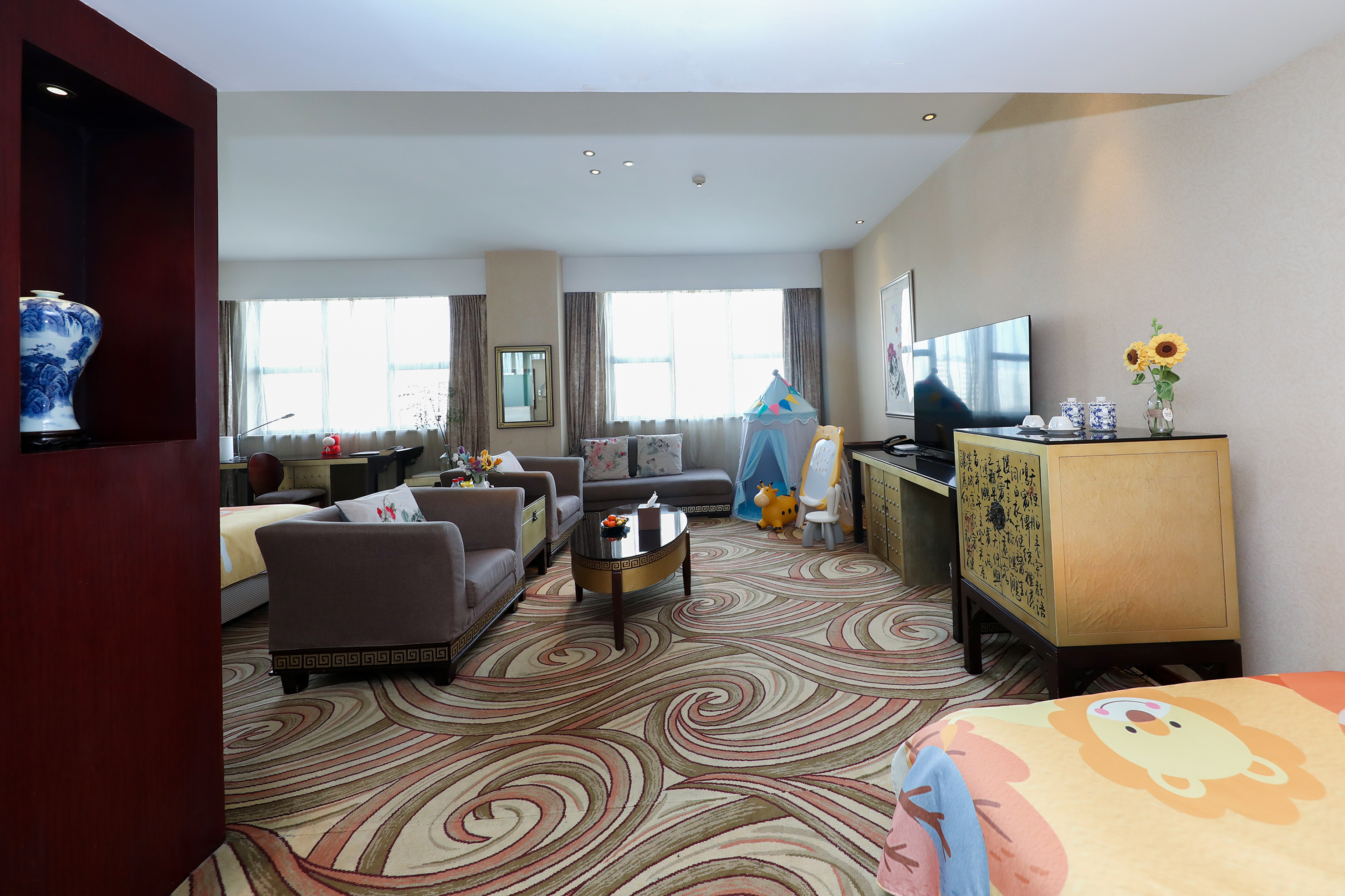 亲子套房（鹅绒床被+小冰箱+空气净化器）