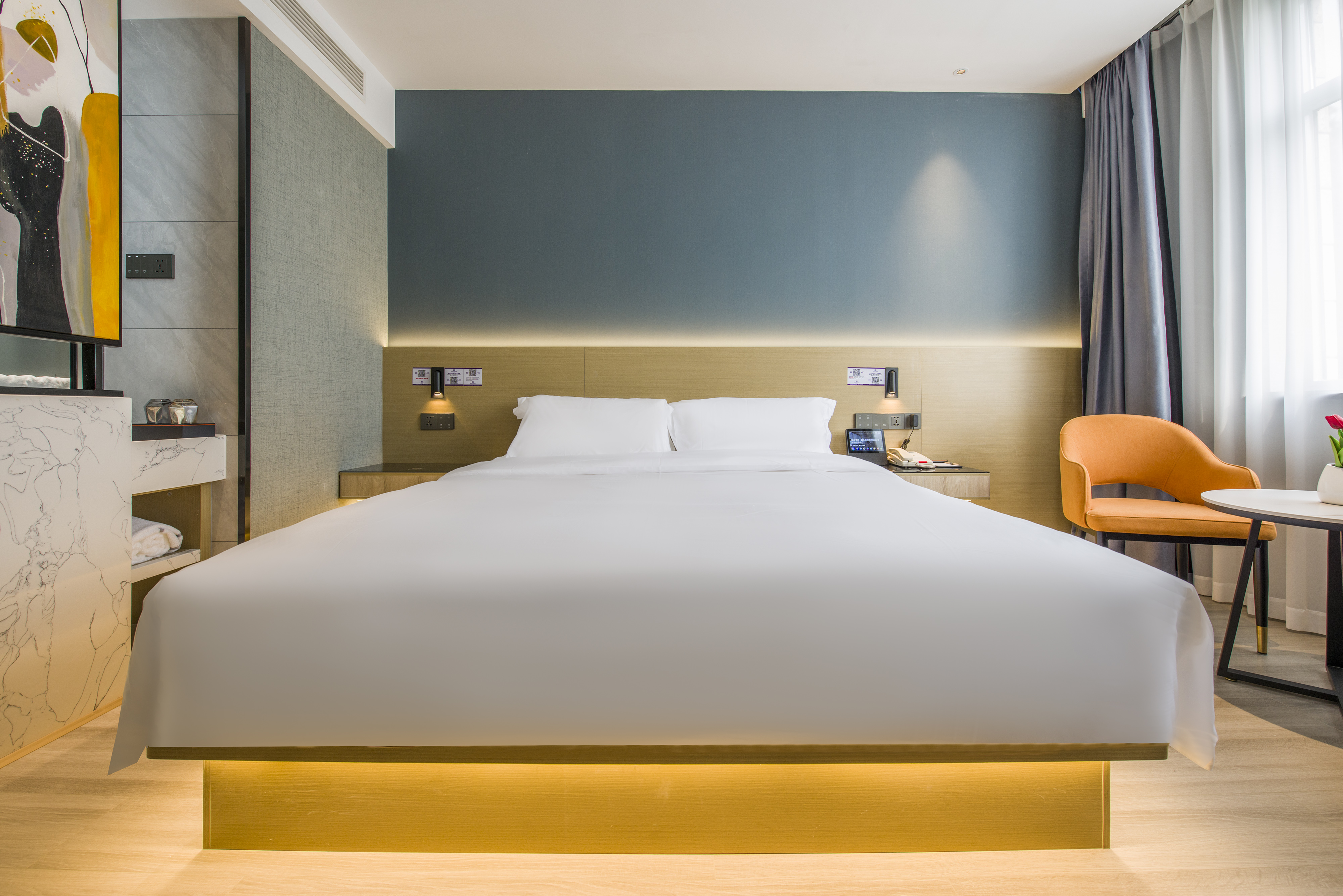 Free自在 | 智享大床房（小度智能客控+MINI冰箱+顾家家居静音舒眠乳胶床垫+0压轻柔鹅绒被+恒温智能马桶）