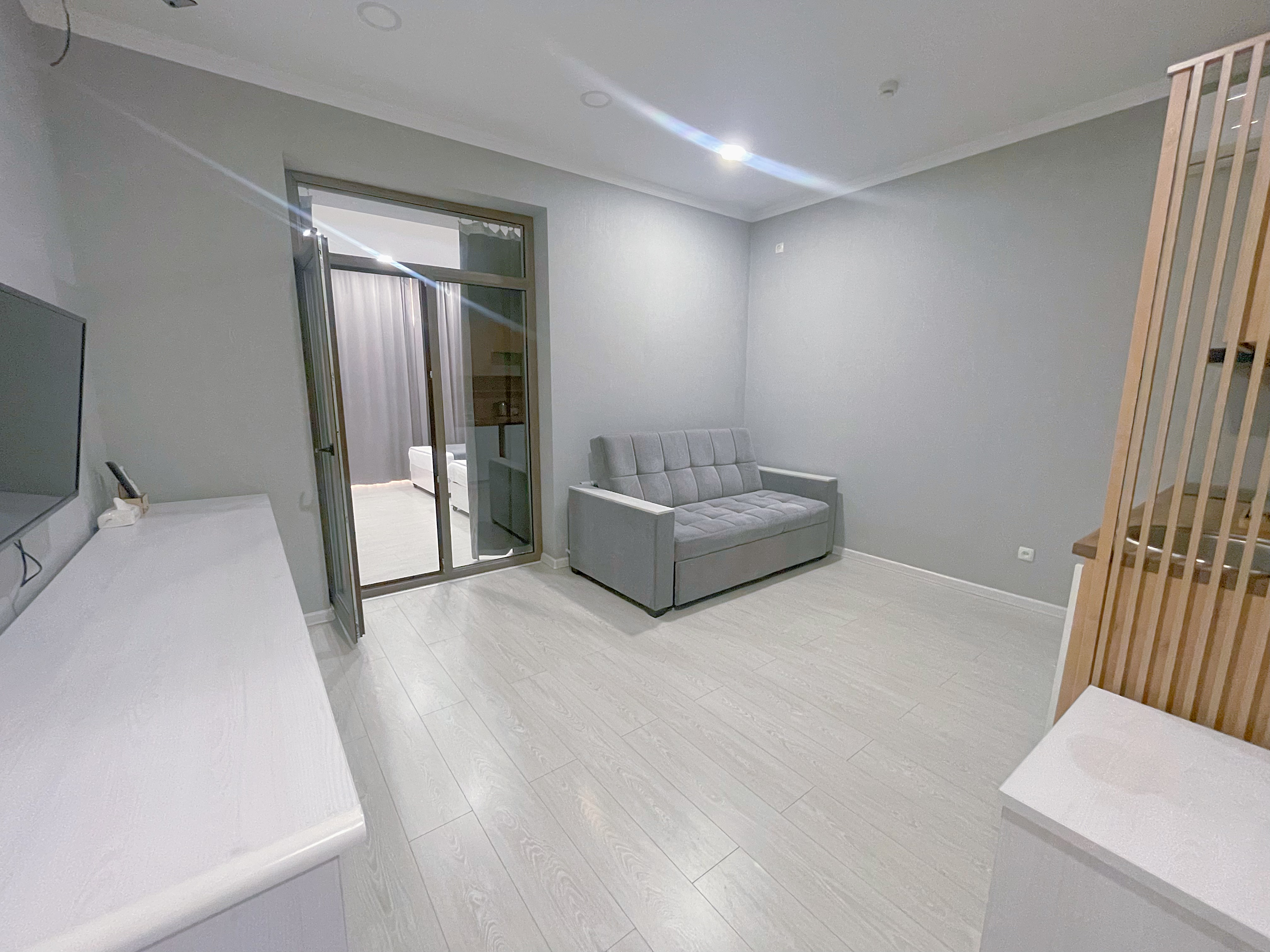 1+1全景商務雙床套房（全含：接機/早食/落地簽/增值税）