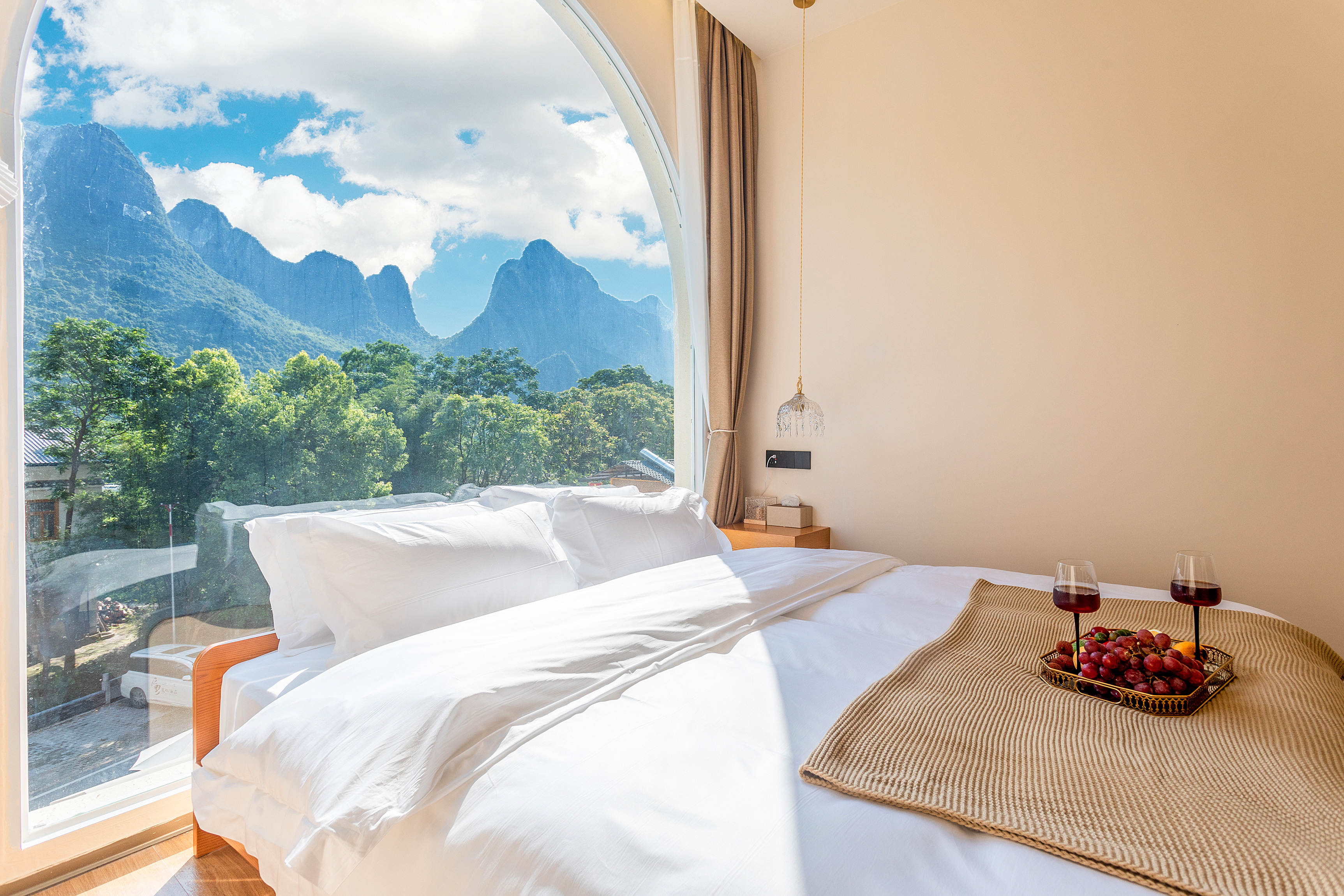 原野·听雨·山景大床房