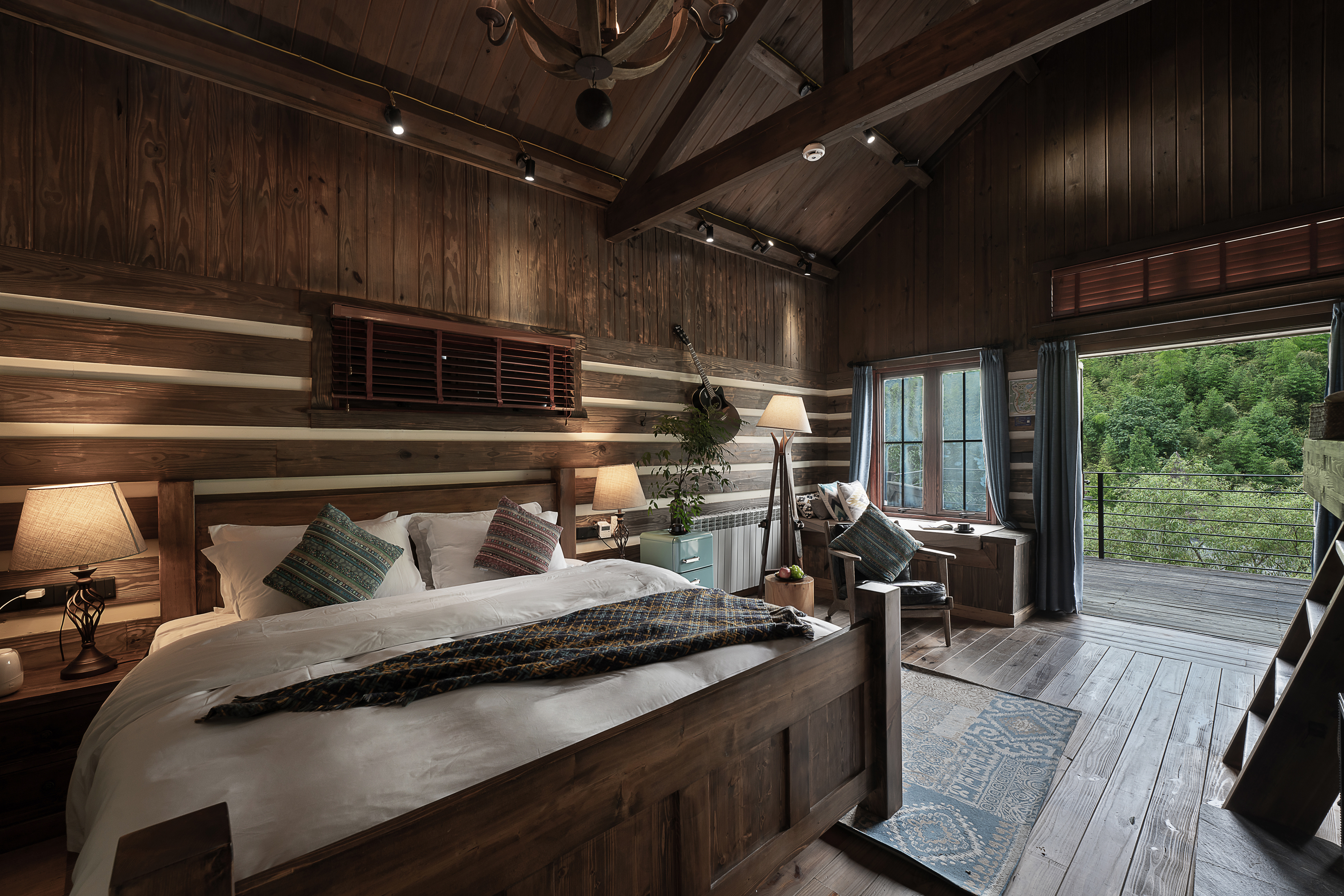 独享全景大露台观景房（真火壁炉+懒人躺椅+观景浴缸）