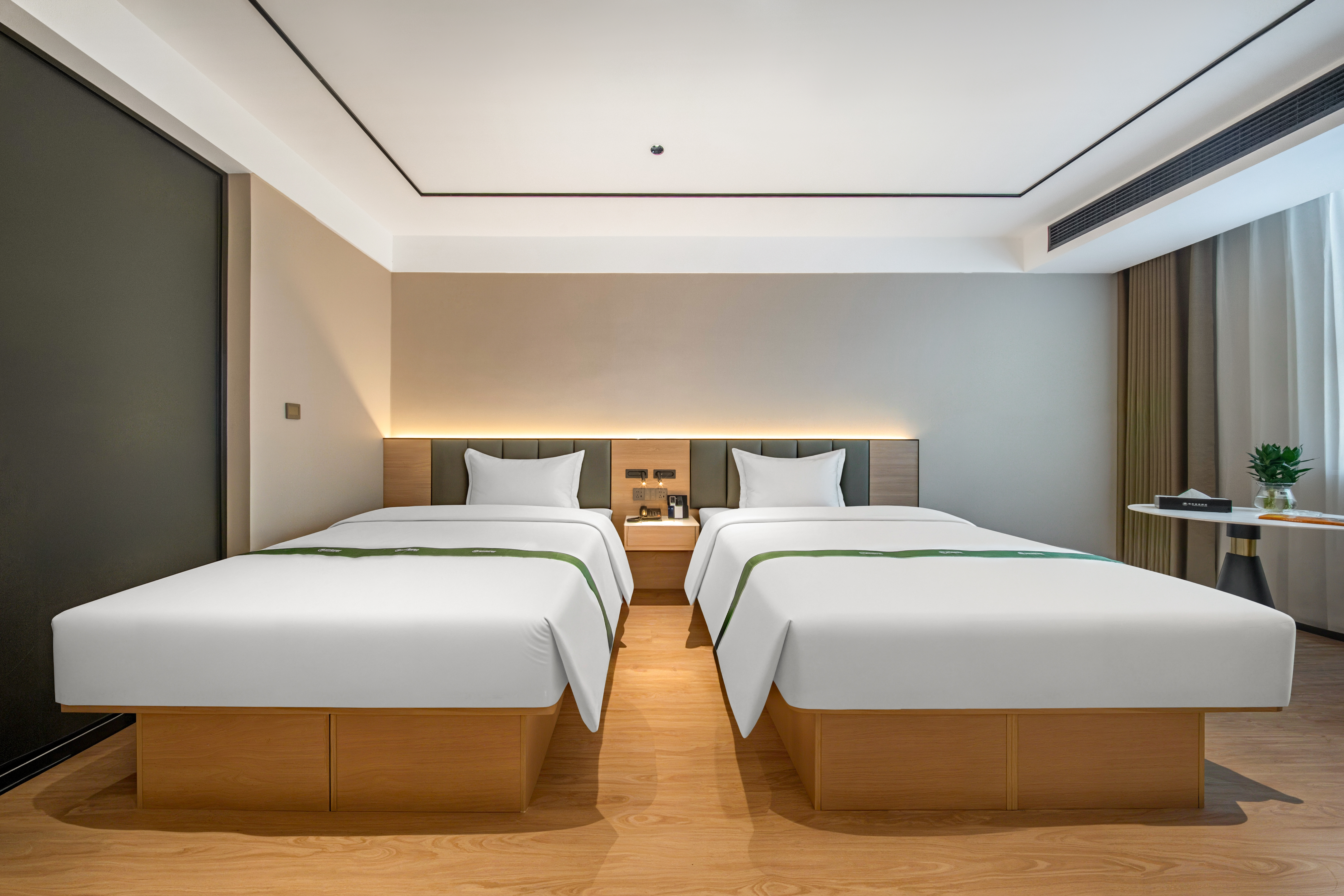 清馨双床房【梦百合零压床垫+腾讯云视听极光会员】