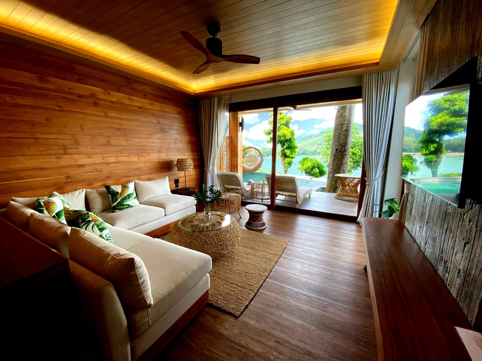 複式泳池別墅 A