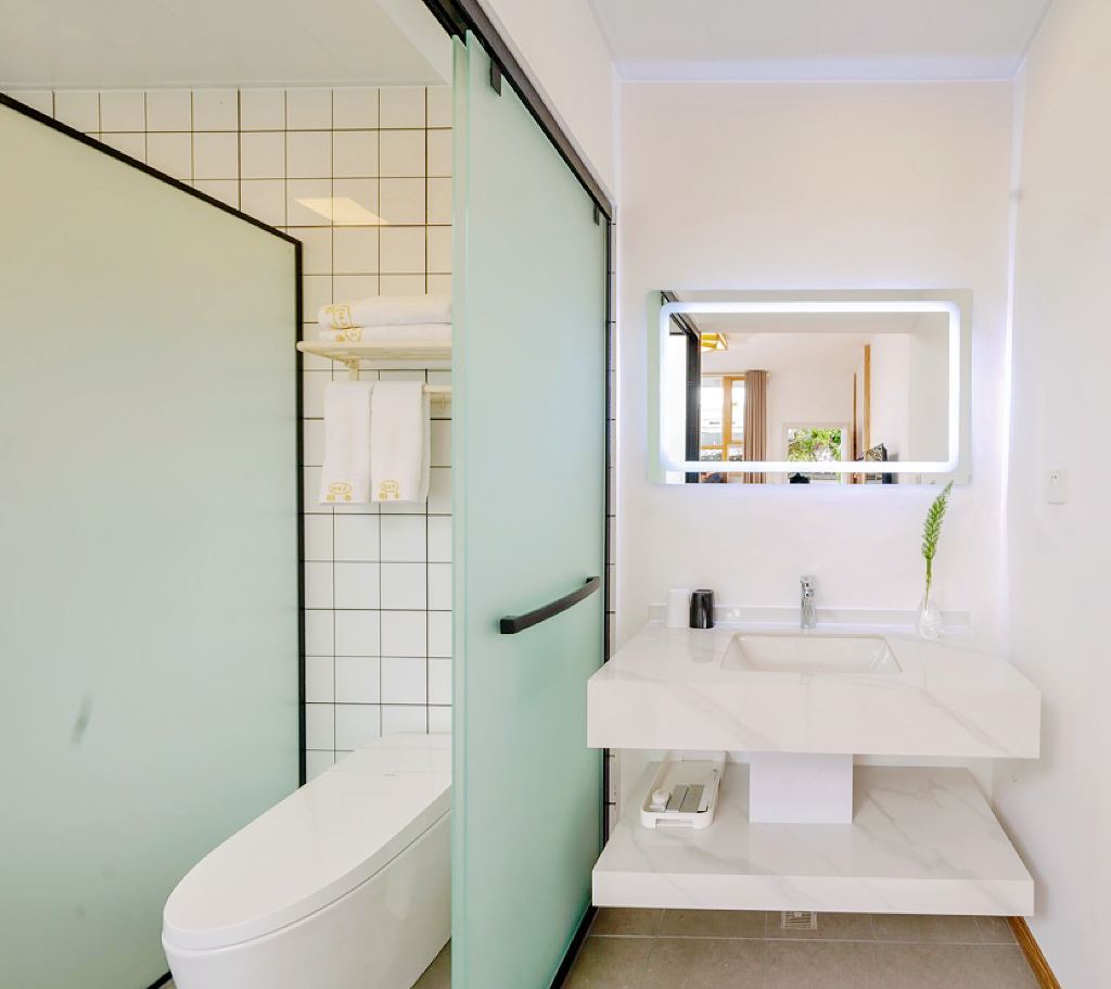 輕奢庭院大床房