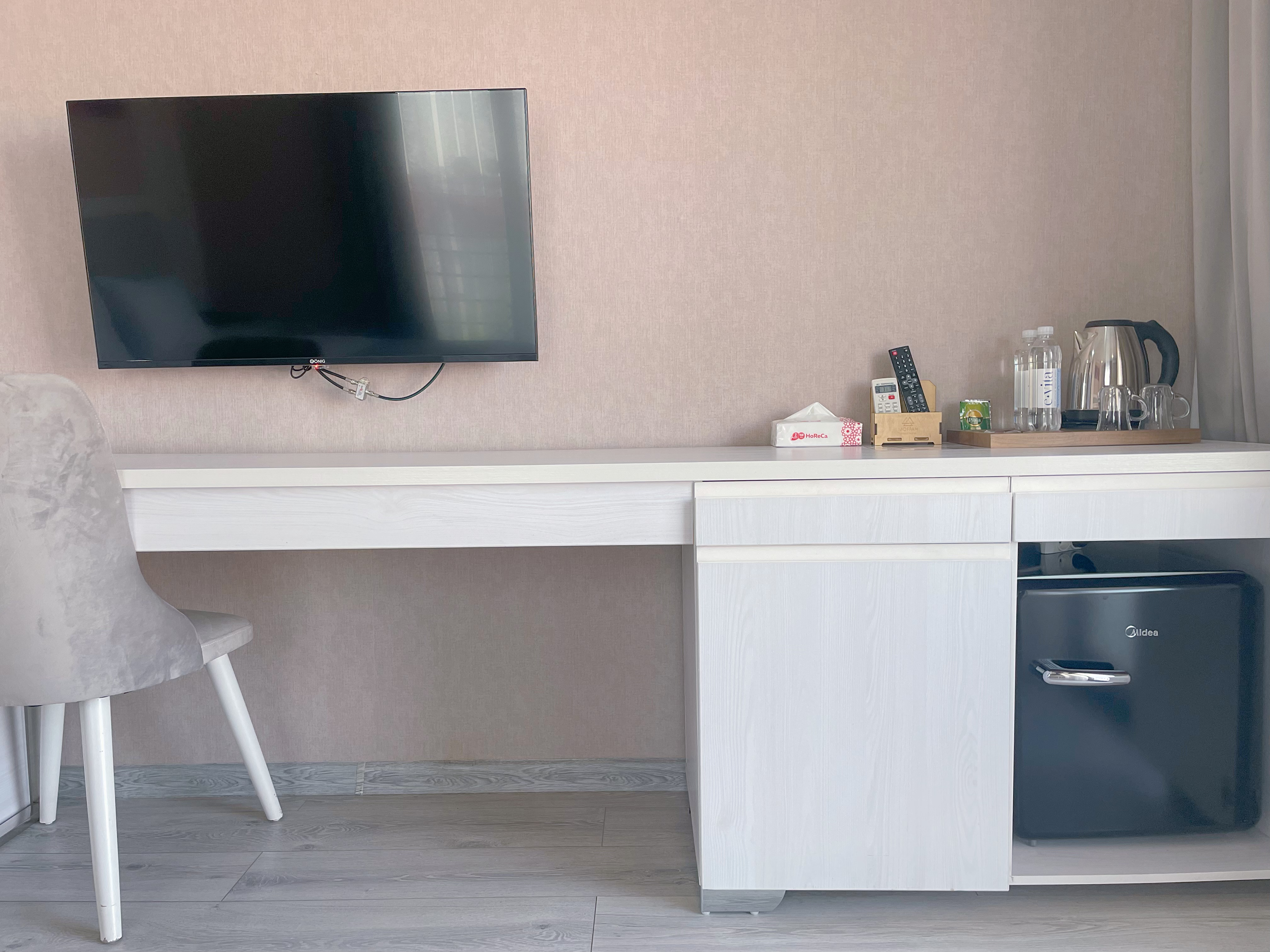 舒適城景大床房（全含：接機/早食/落地簽/增值税）