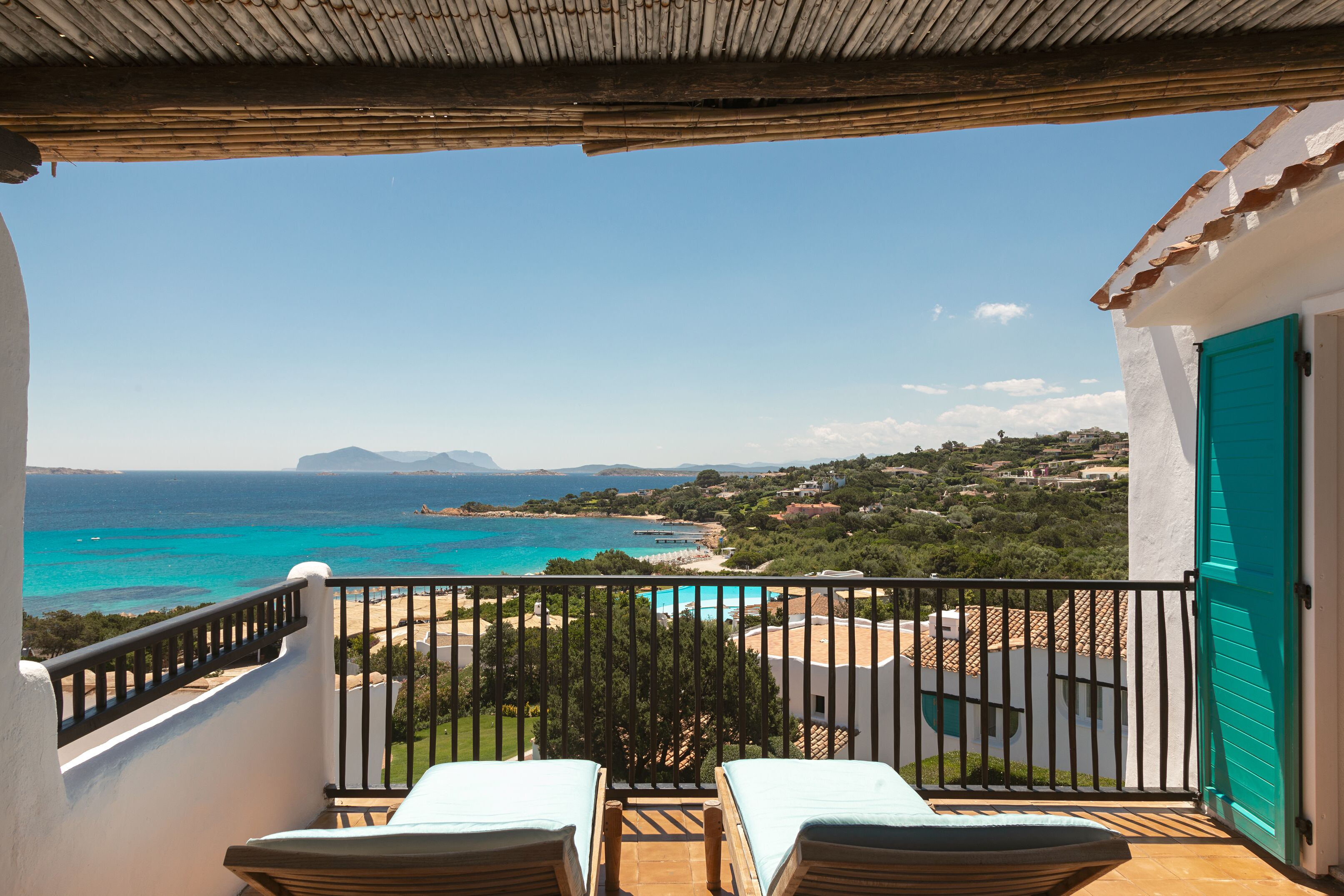 小型套房（带海景的）