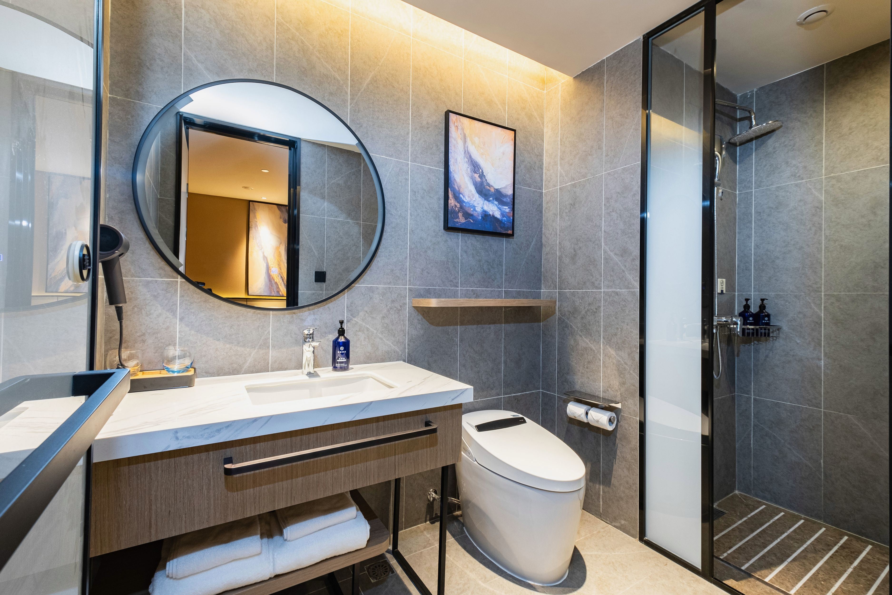 家庭房（超大空间+亲子双床+喜临门床垫）