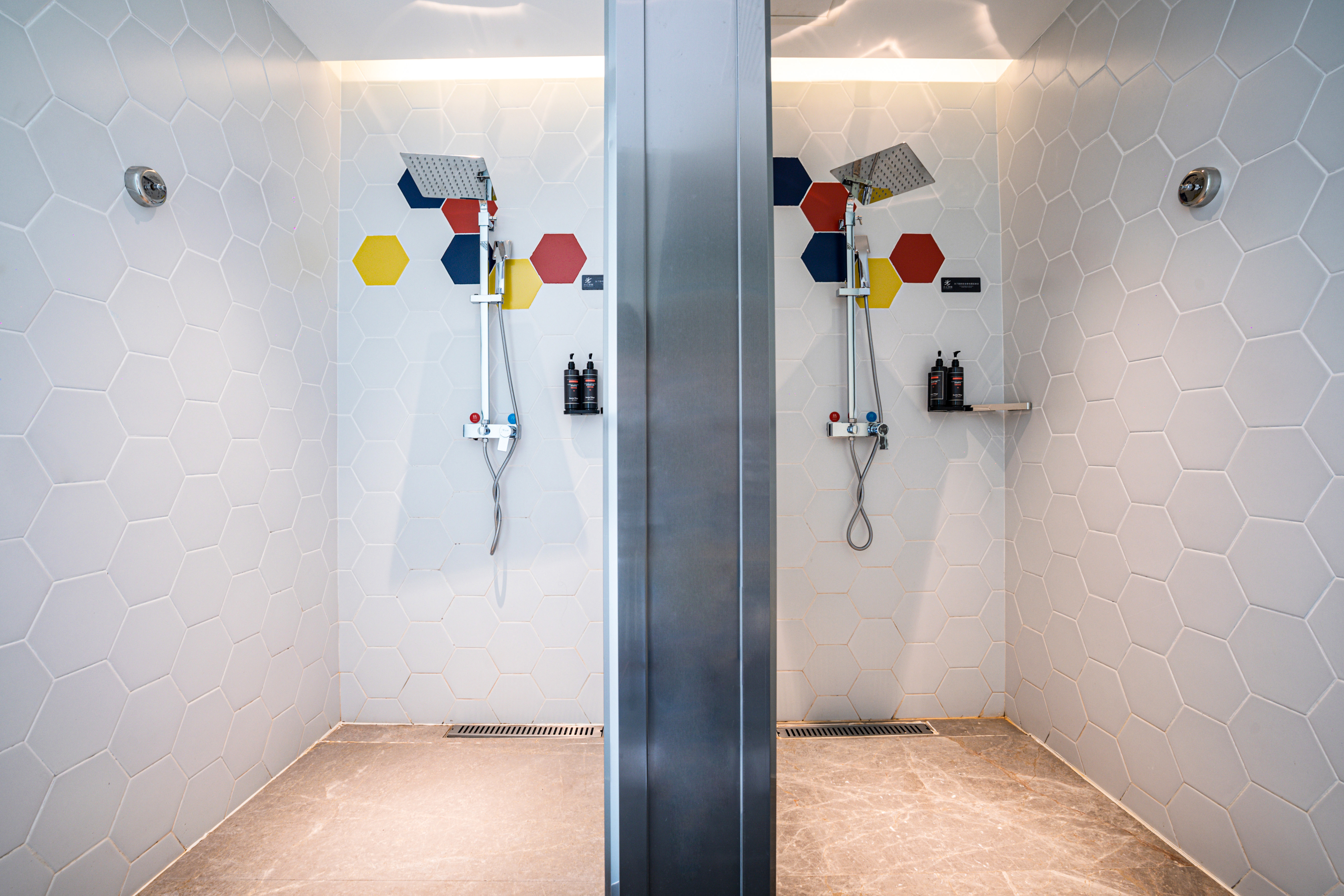 B.Duck Themed Bunk Bed Room