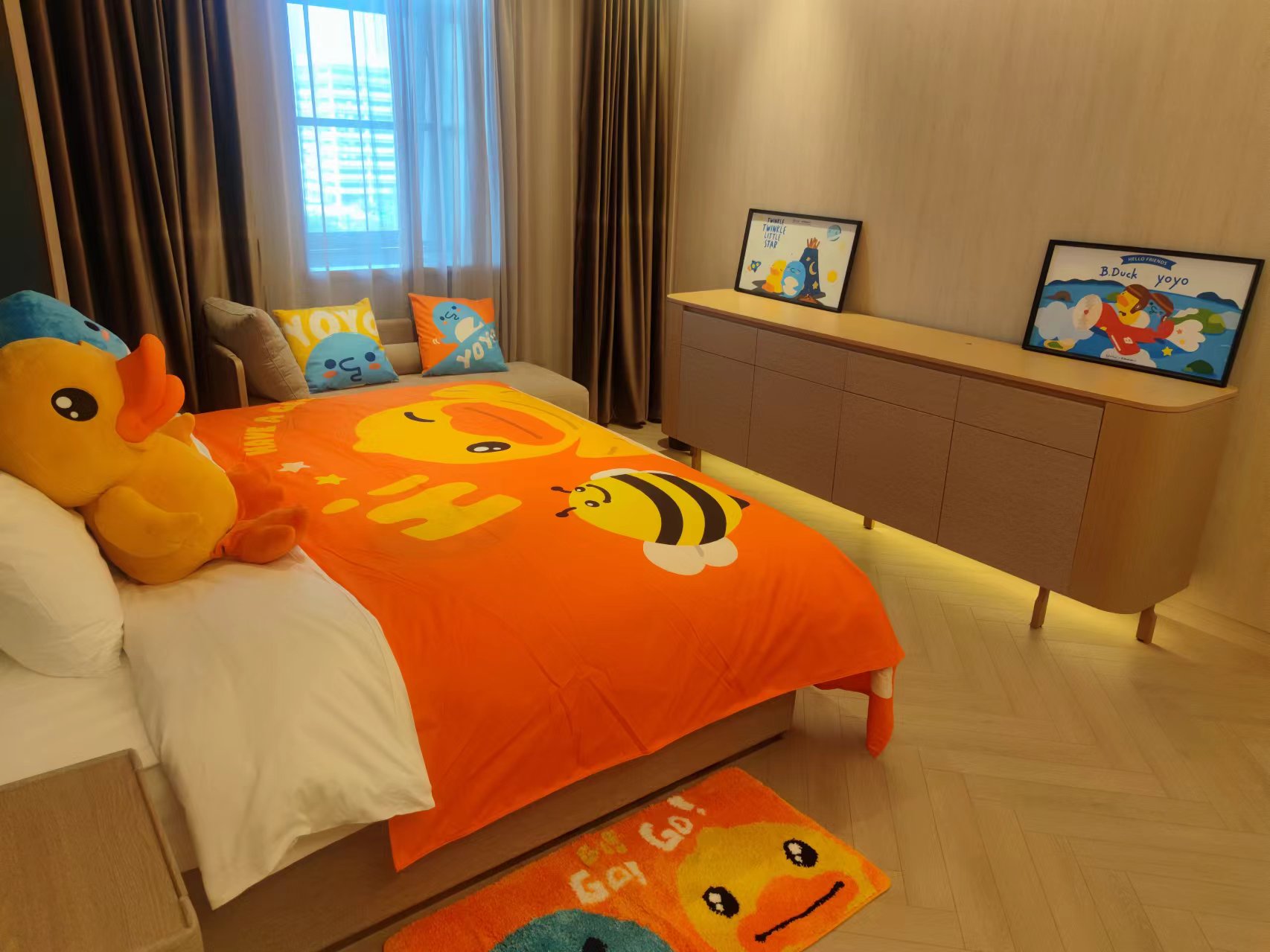 B.duck小黄鸭亲子主题套房