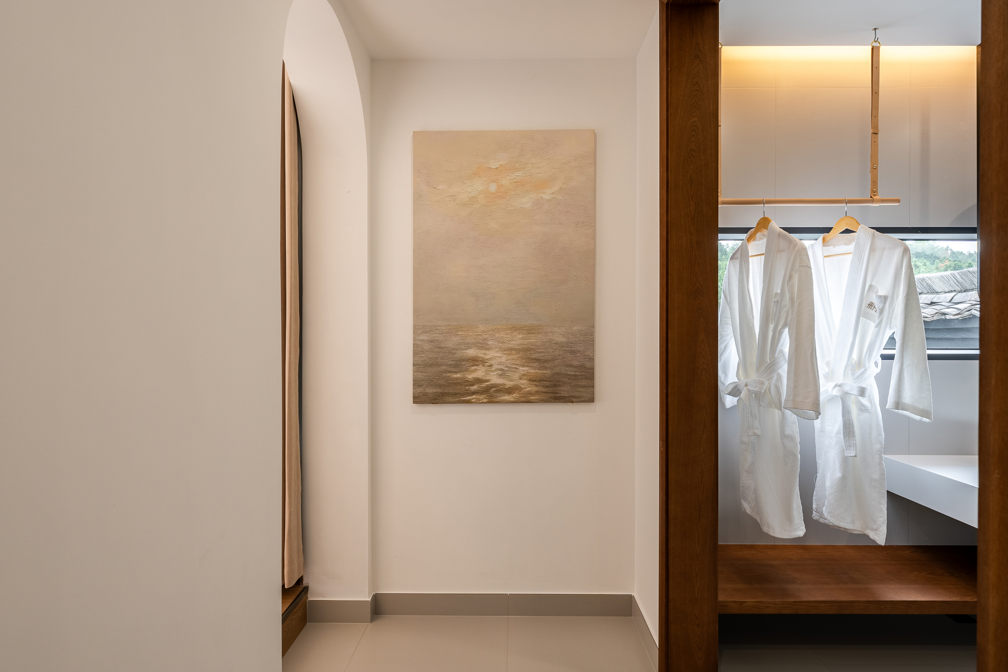 Featured Family Friendly Smart Room - With View (Terrace, Window)