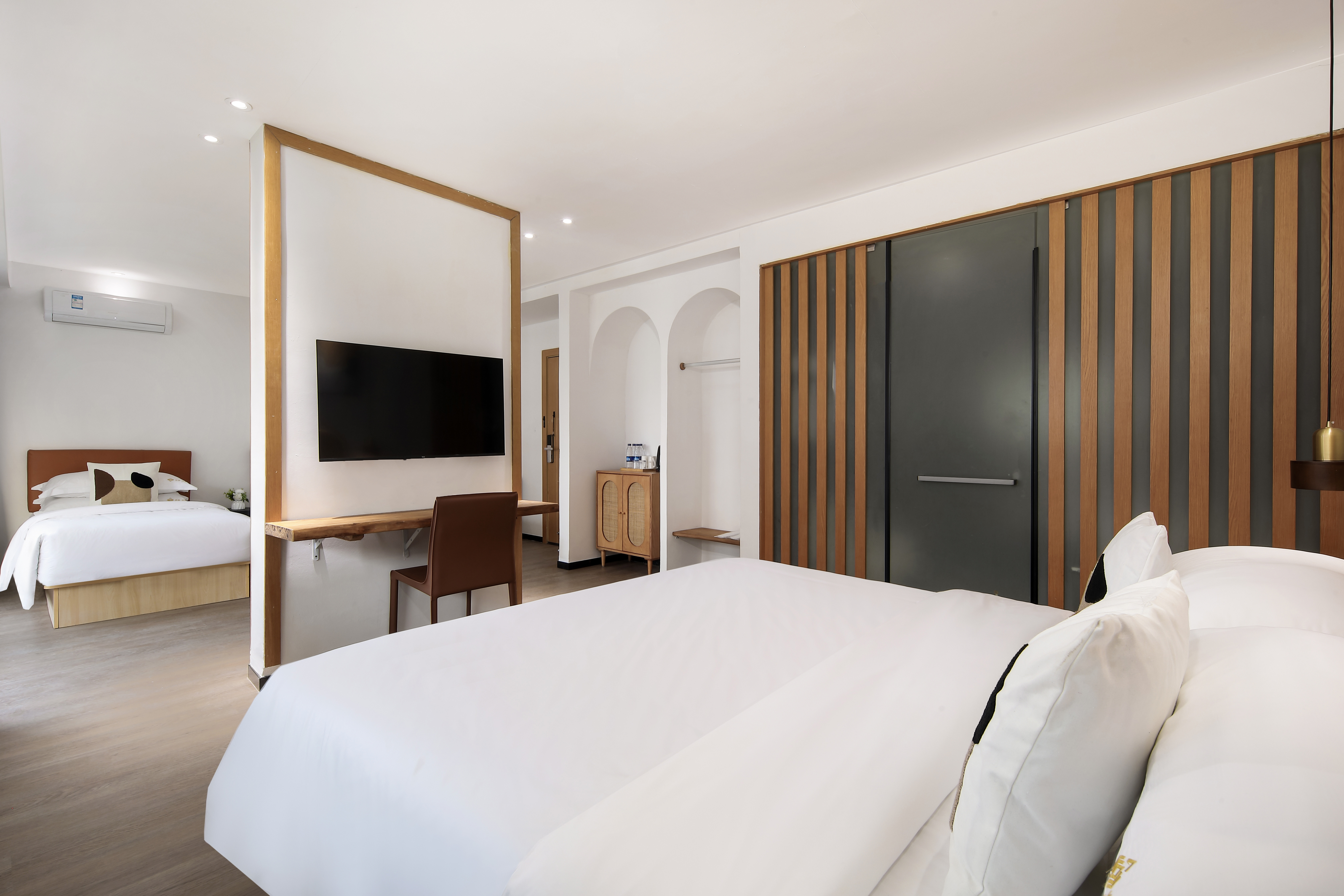 悦山阳台家庭套房（观景阳台+休闲沙发+浴缸+4k电视）