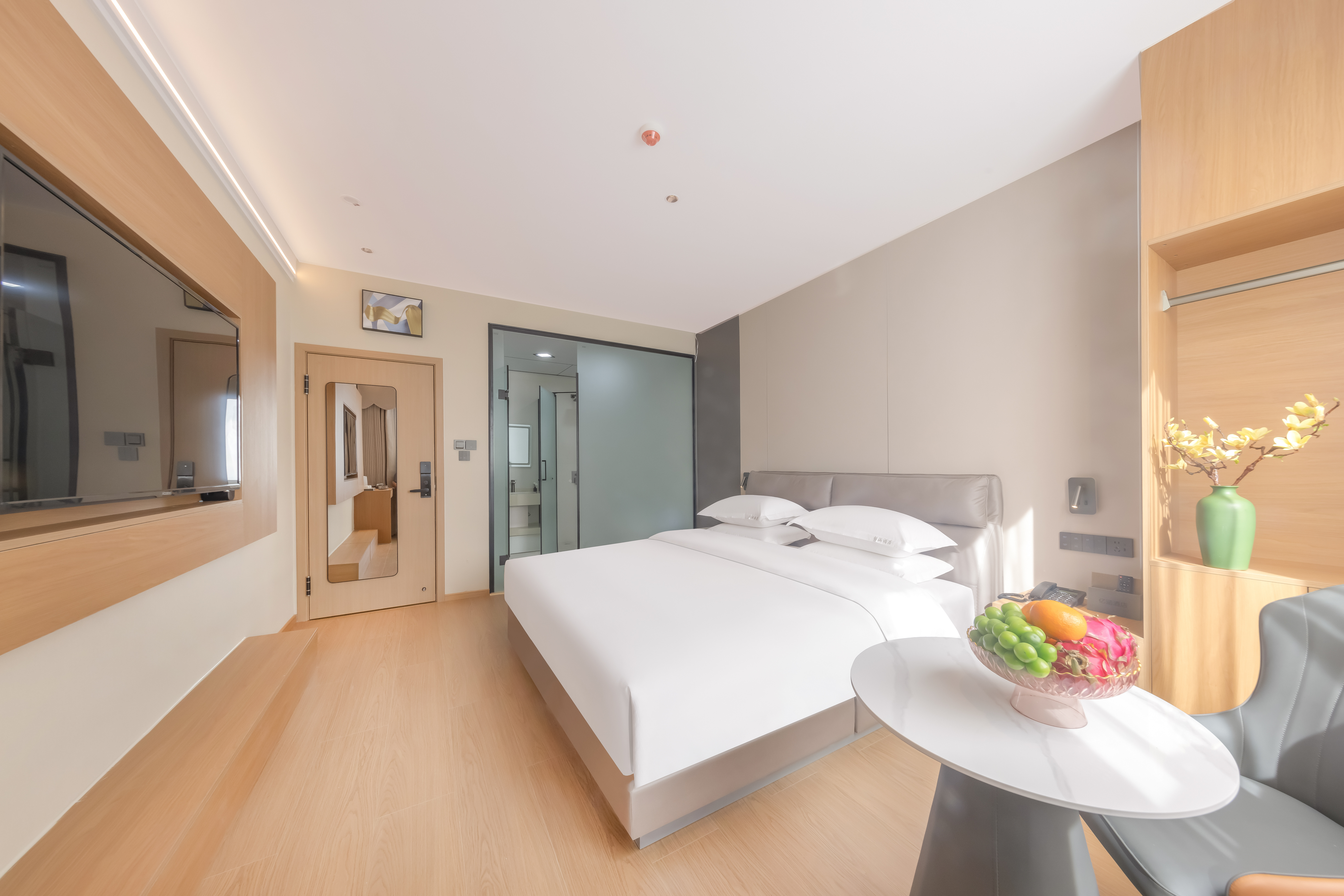 尊享豪华 大床房