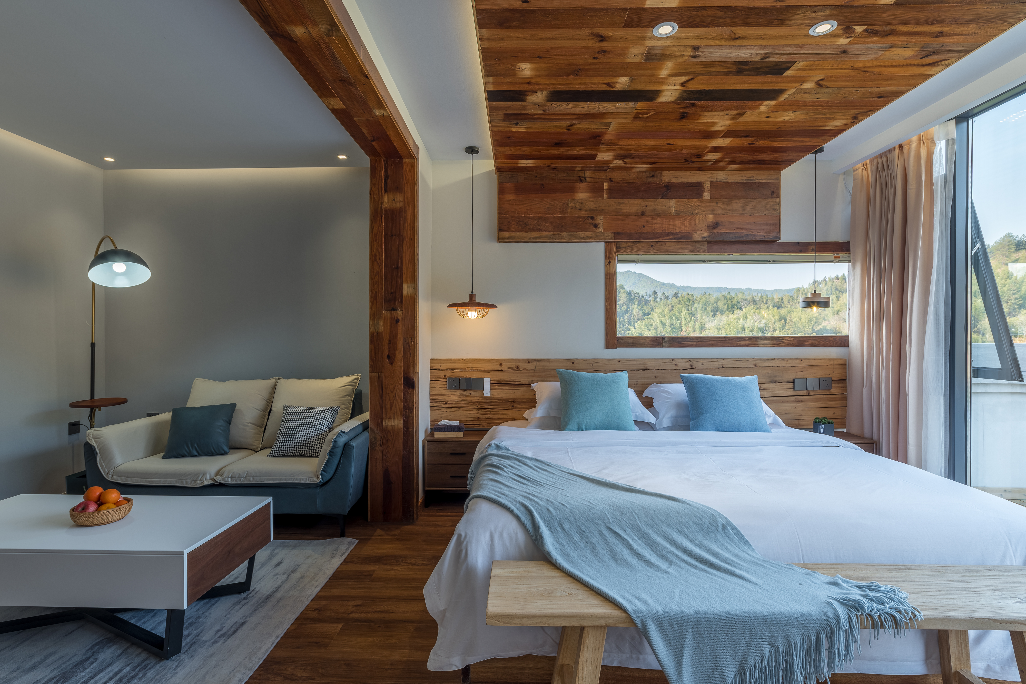 2 Room (King Bed) (Terrace)