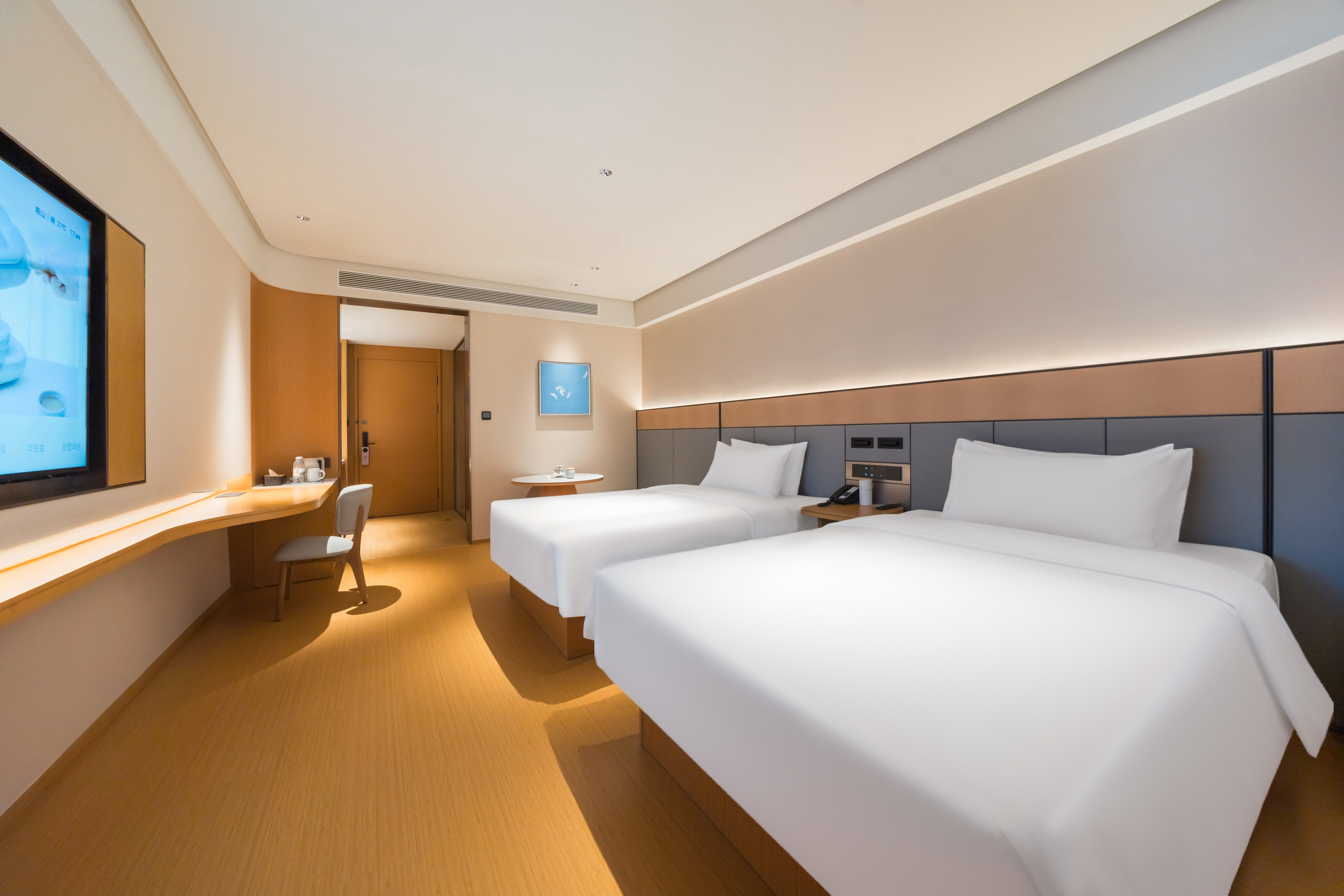 双床房（深睡床垫+小冰箱+手机投屏）