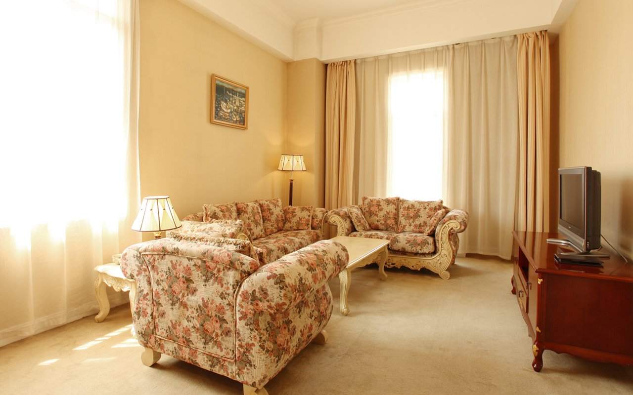 至尊洋楼式超挑高家庭套房