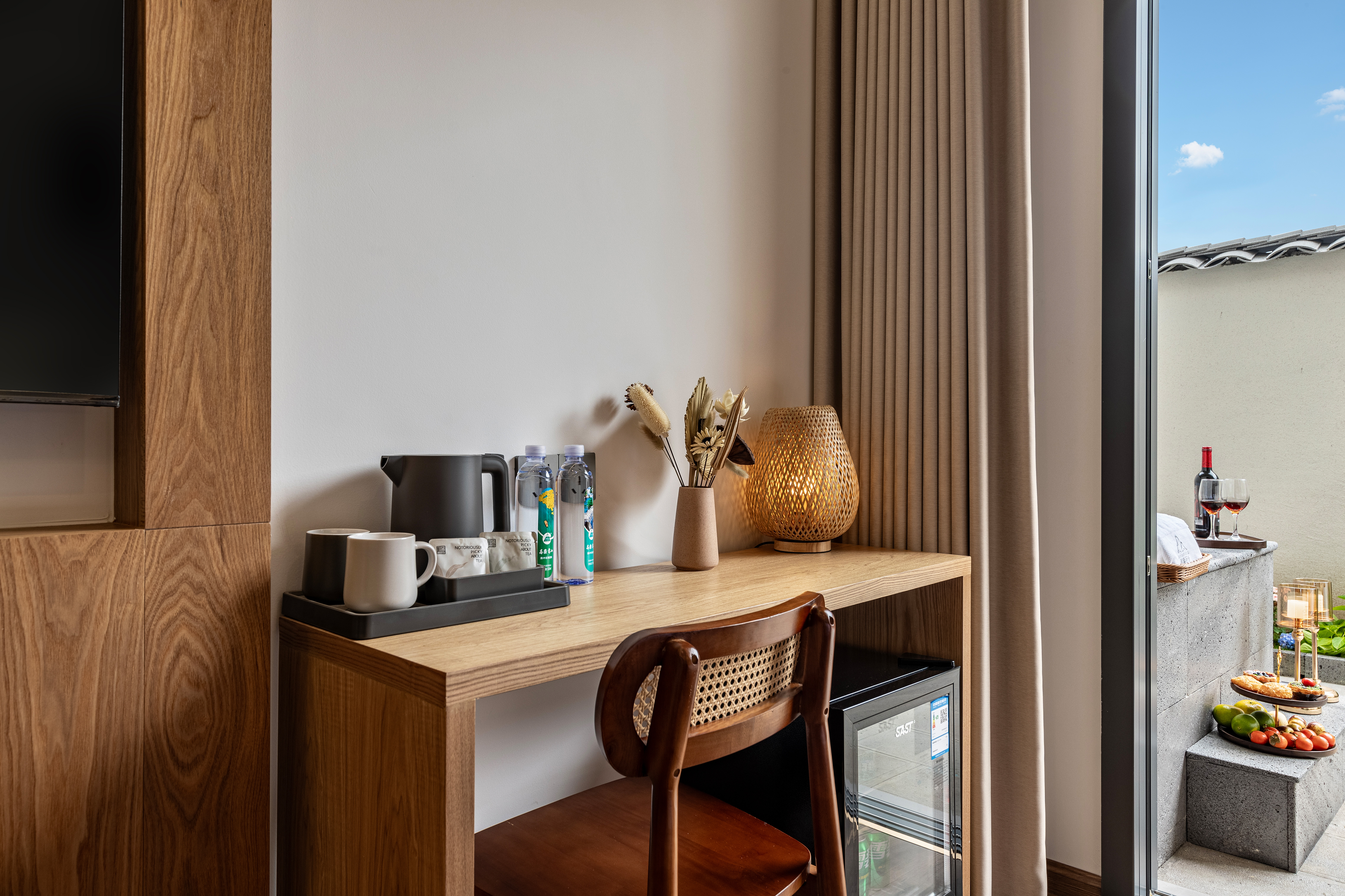 扶苏丨火山石私汤温泉双床房（休闲庭院+硫磺温泉）