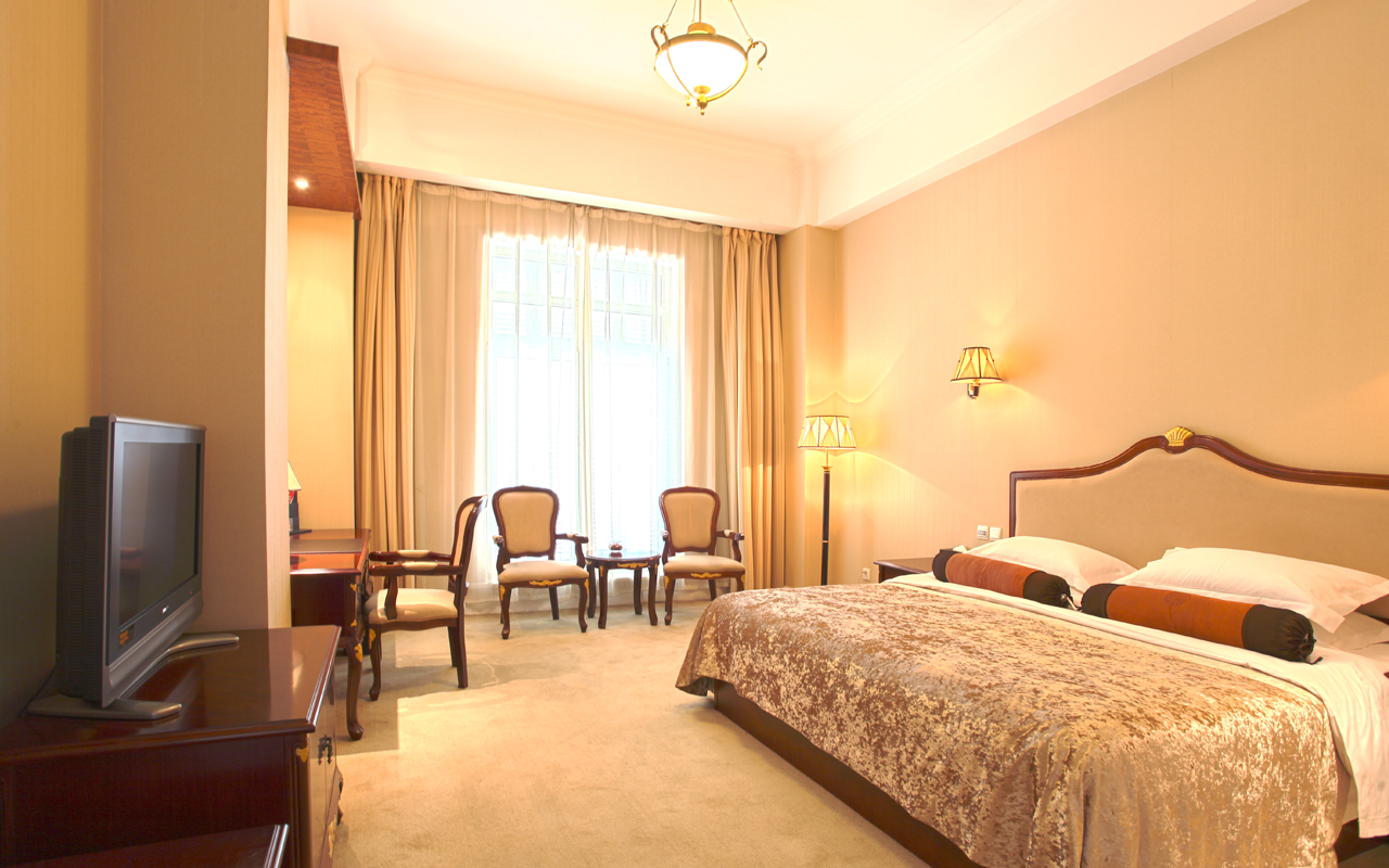 至尊洋楼式超挑高家庭套房