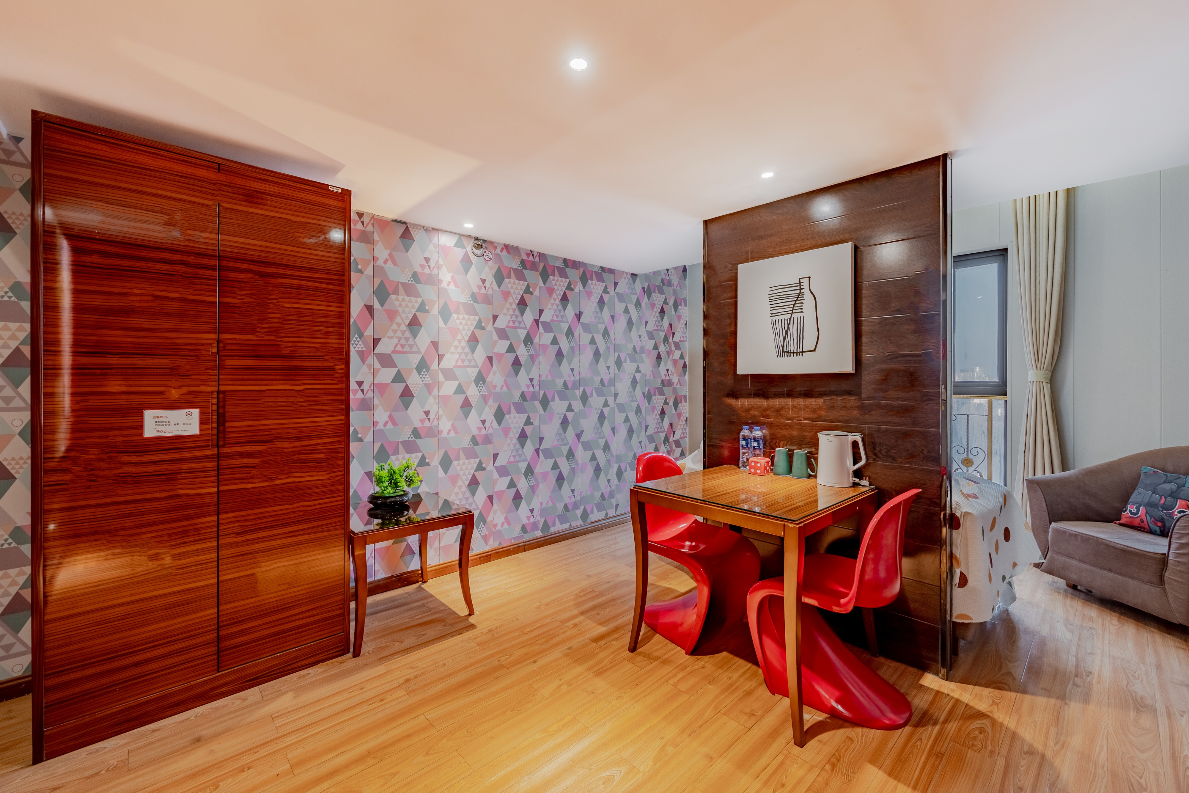 Le Chao Loft Double Bed Room With Four-Layer Memory Mattress&Solace High-Quality Cotton Bedding