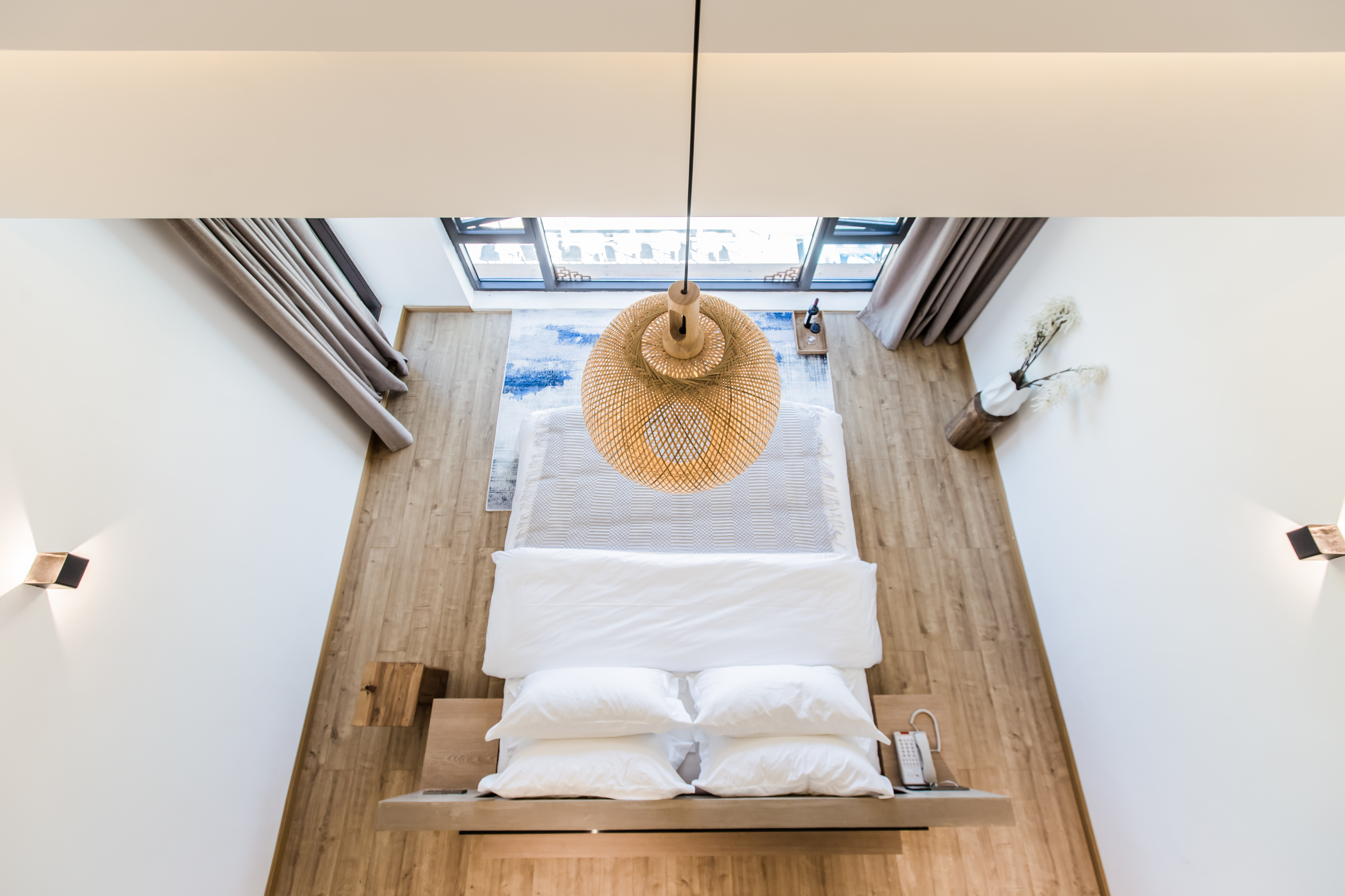 无敌湖景复式双床套房-晨雾美景-洗衣机-地暖-日落晚霞