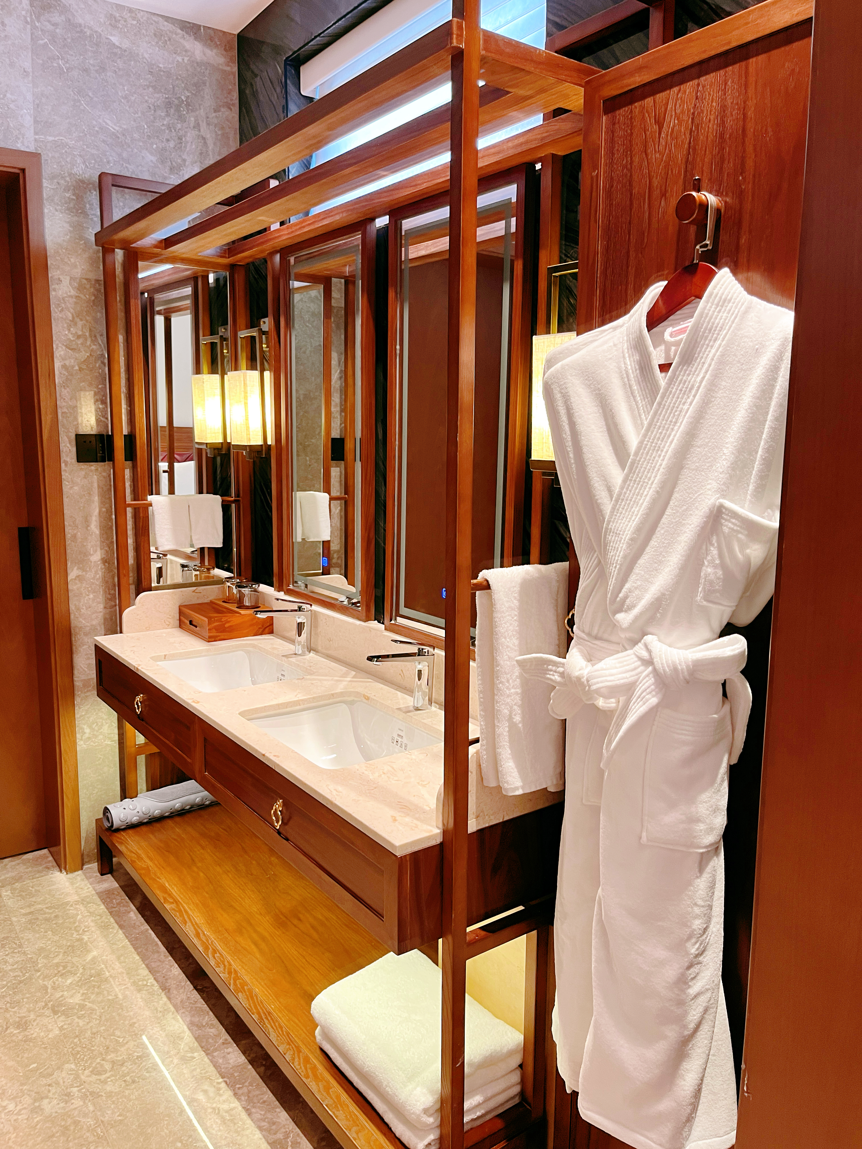 衚衕院落双床（北院家庭套房）