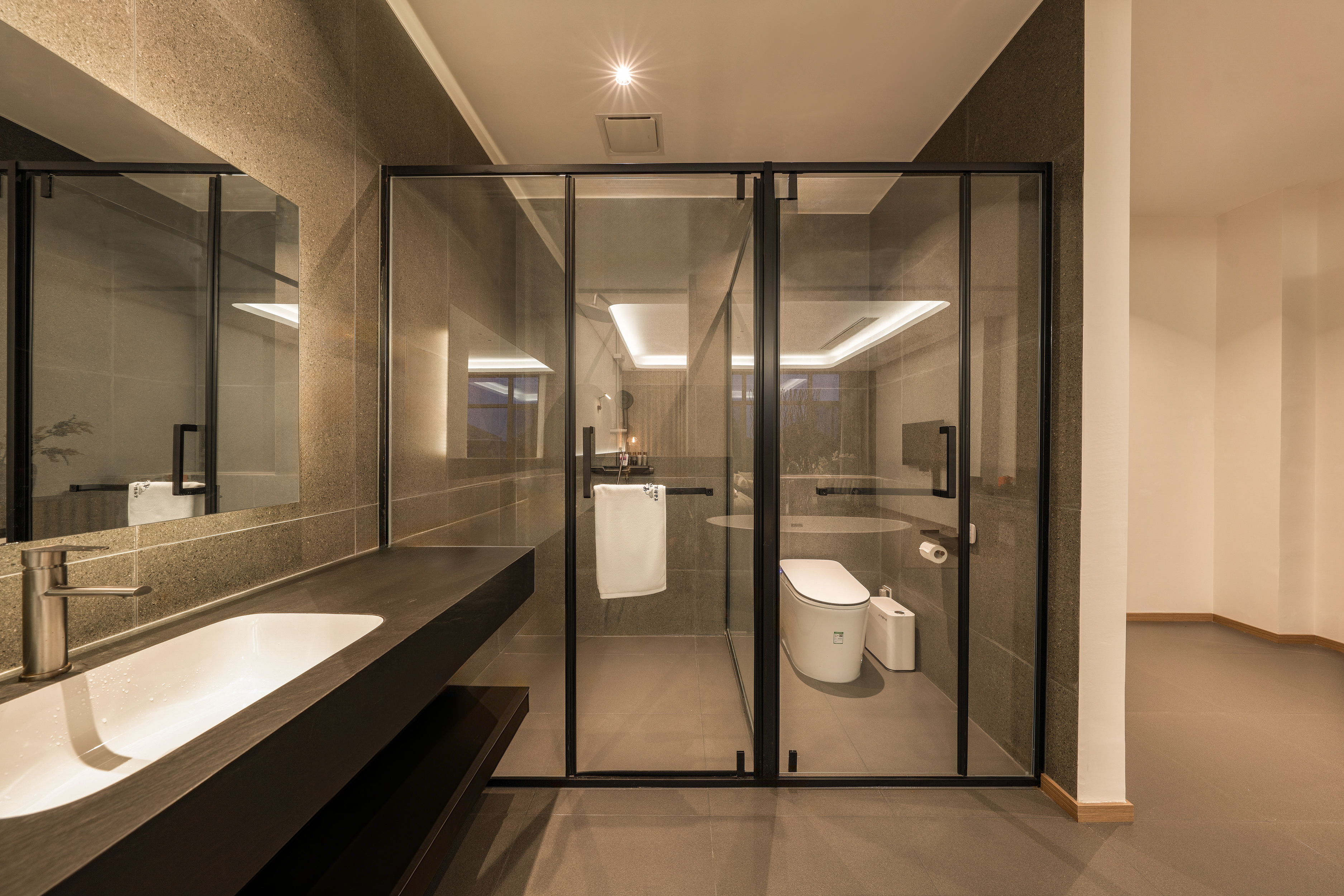 【捌瑞·温馨浴缸家庭房】雾屿听澜|琉璃浴斛〉