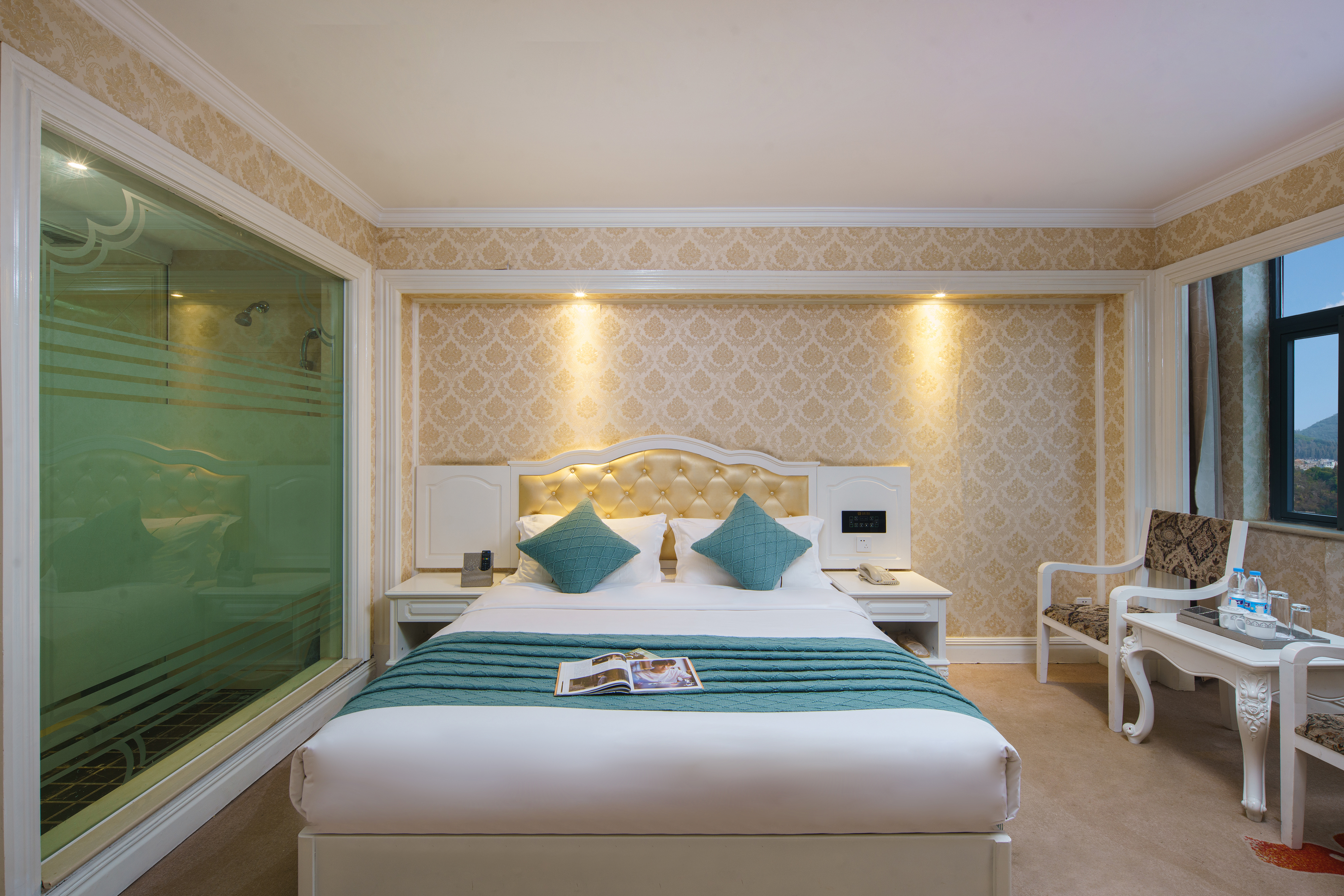 輕奢歐式豪華大床房