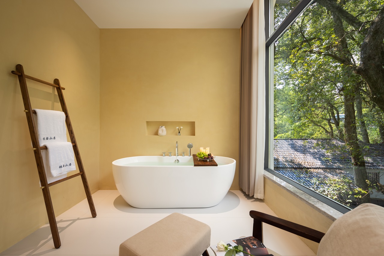 Little Hideaway 180 ° Camphor View Tub Double Bed Room (Floor-to-Ceiling Windows + 100