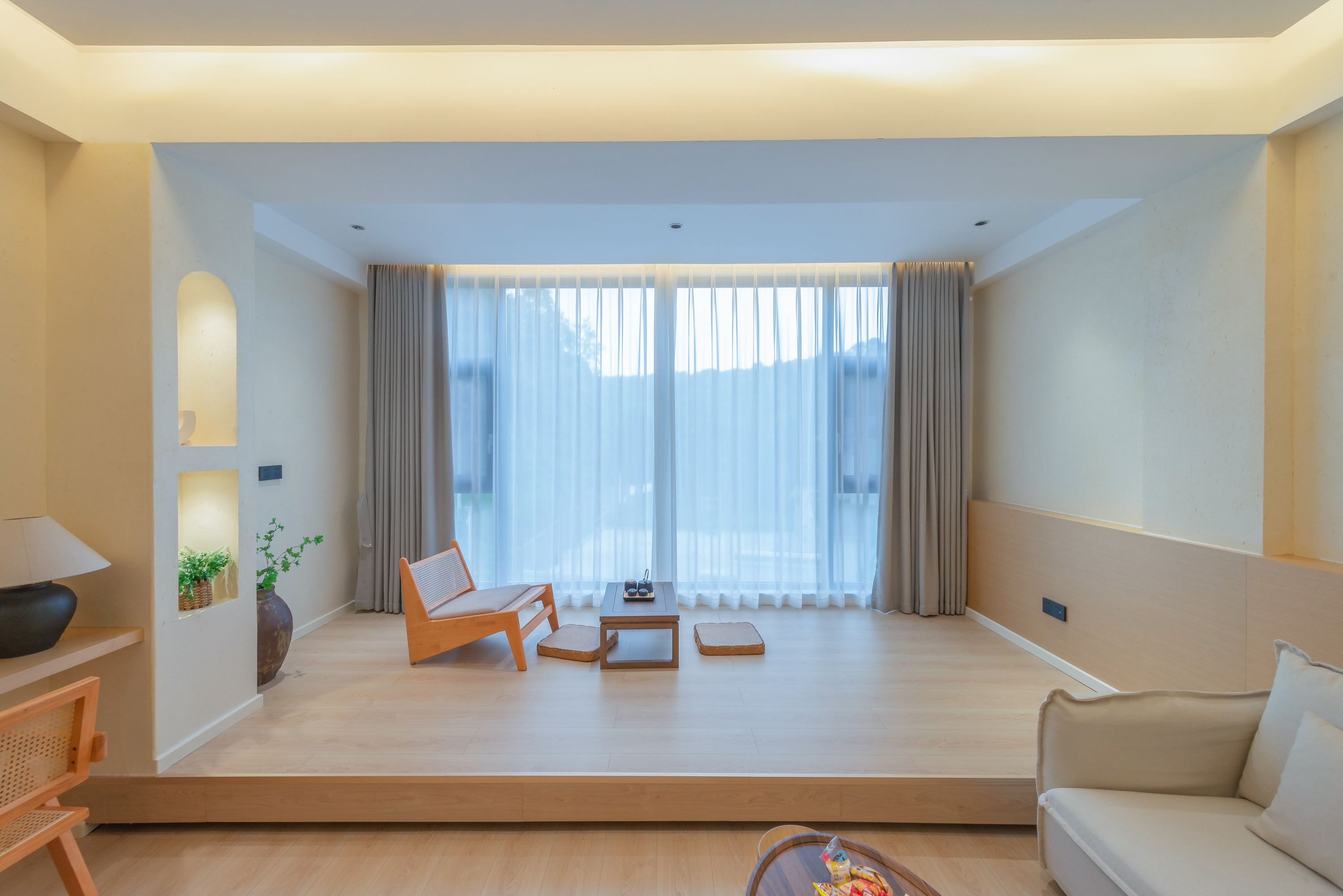 Bifengxia Lanshan Designer Homestay Huaiye Refined Cinema Double Bed Room