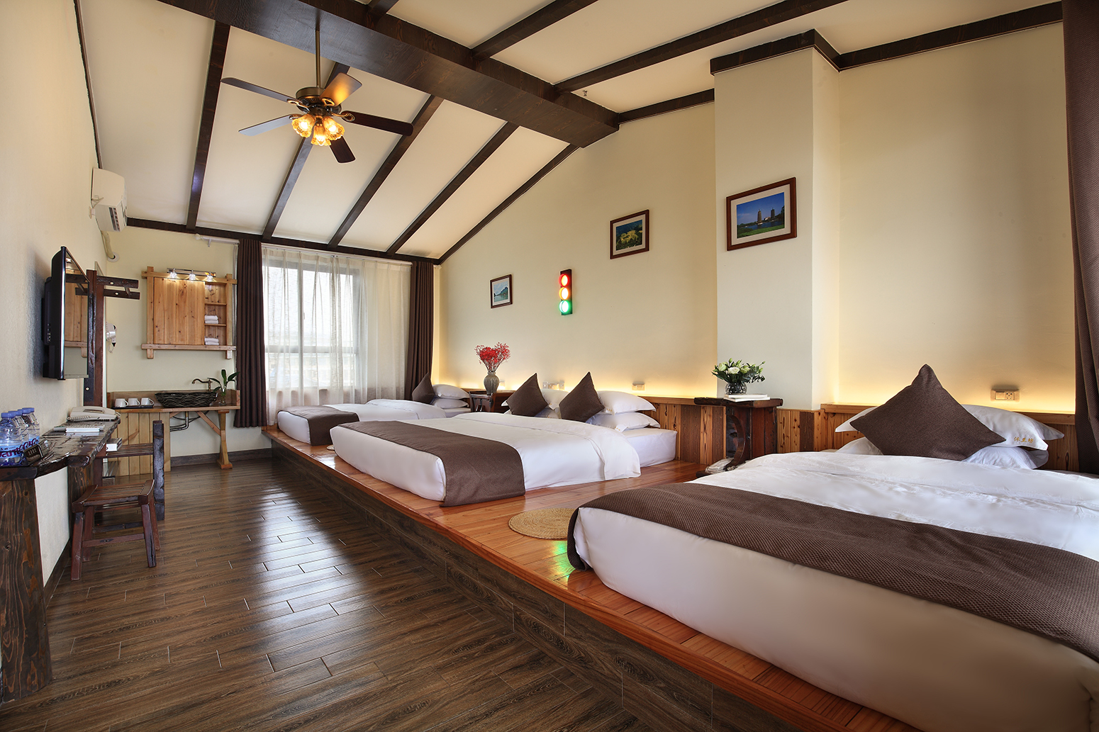 晨曦初露||休闲露台观景+四口之家+一线漓江美景