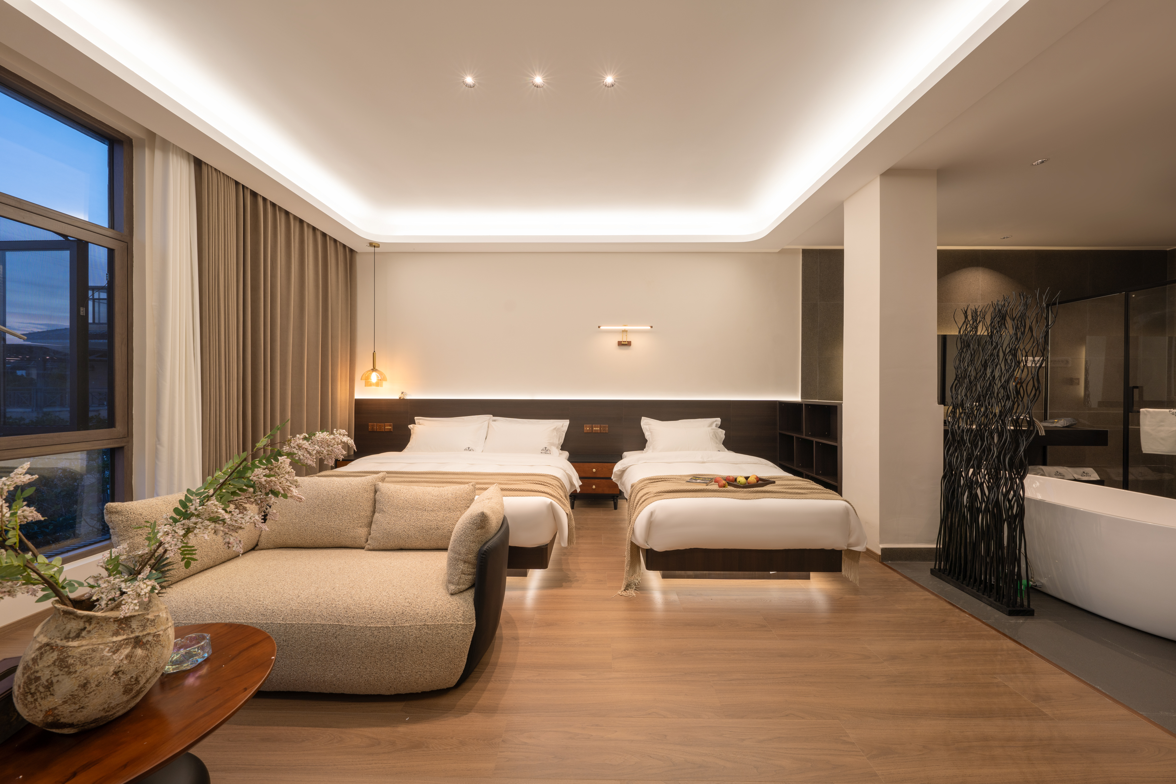 【捌瑞·温馨浴缸家庭房】雾屿听澜|琉璃浴斛〉