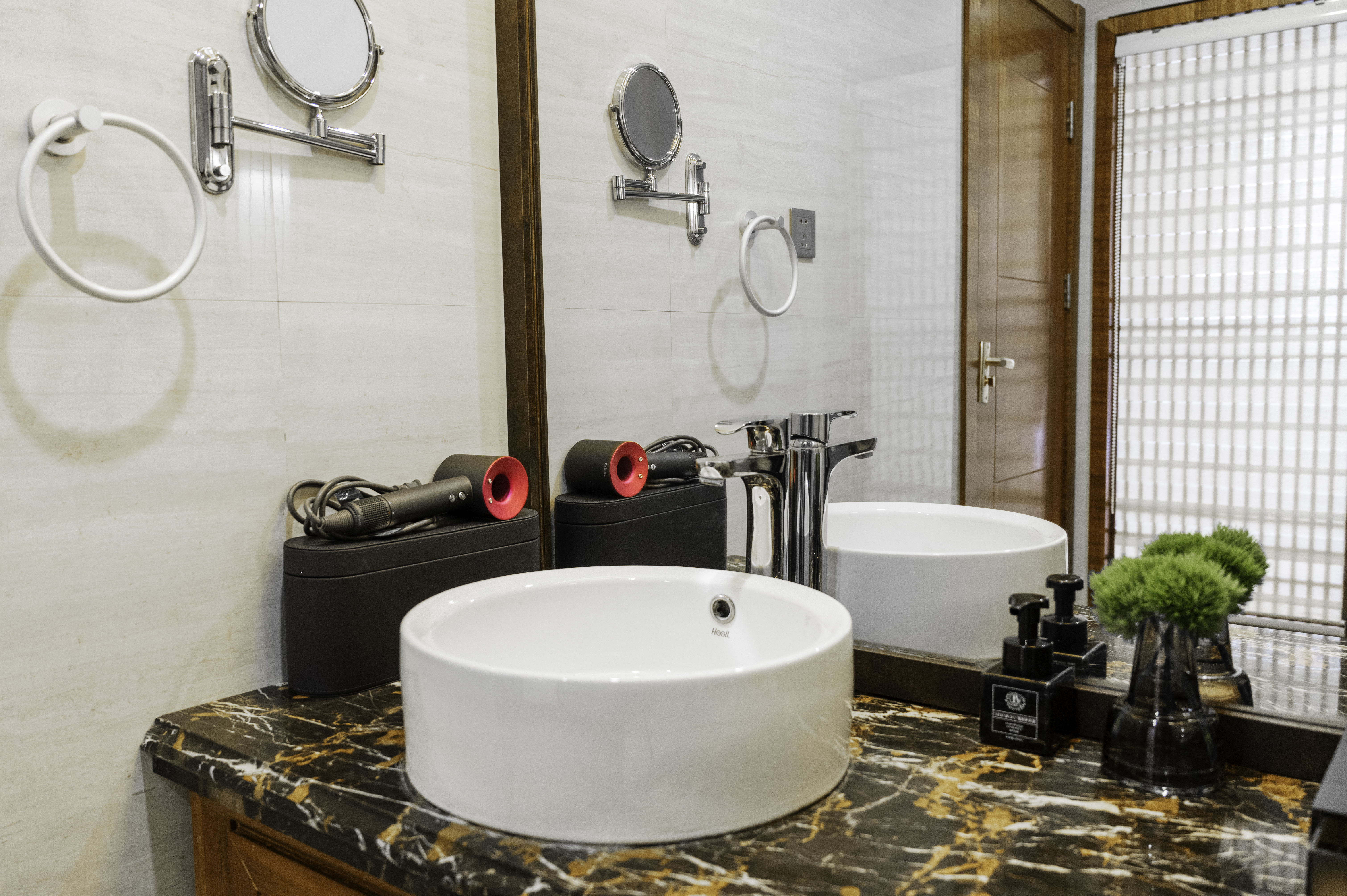 Garden Room - Garden-View