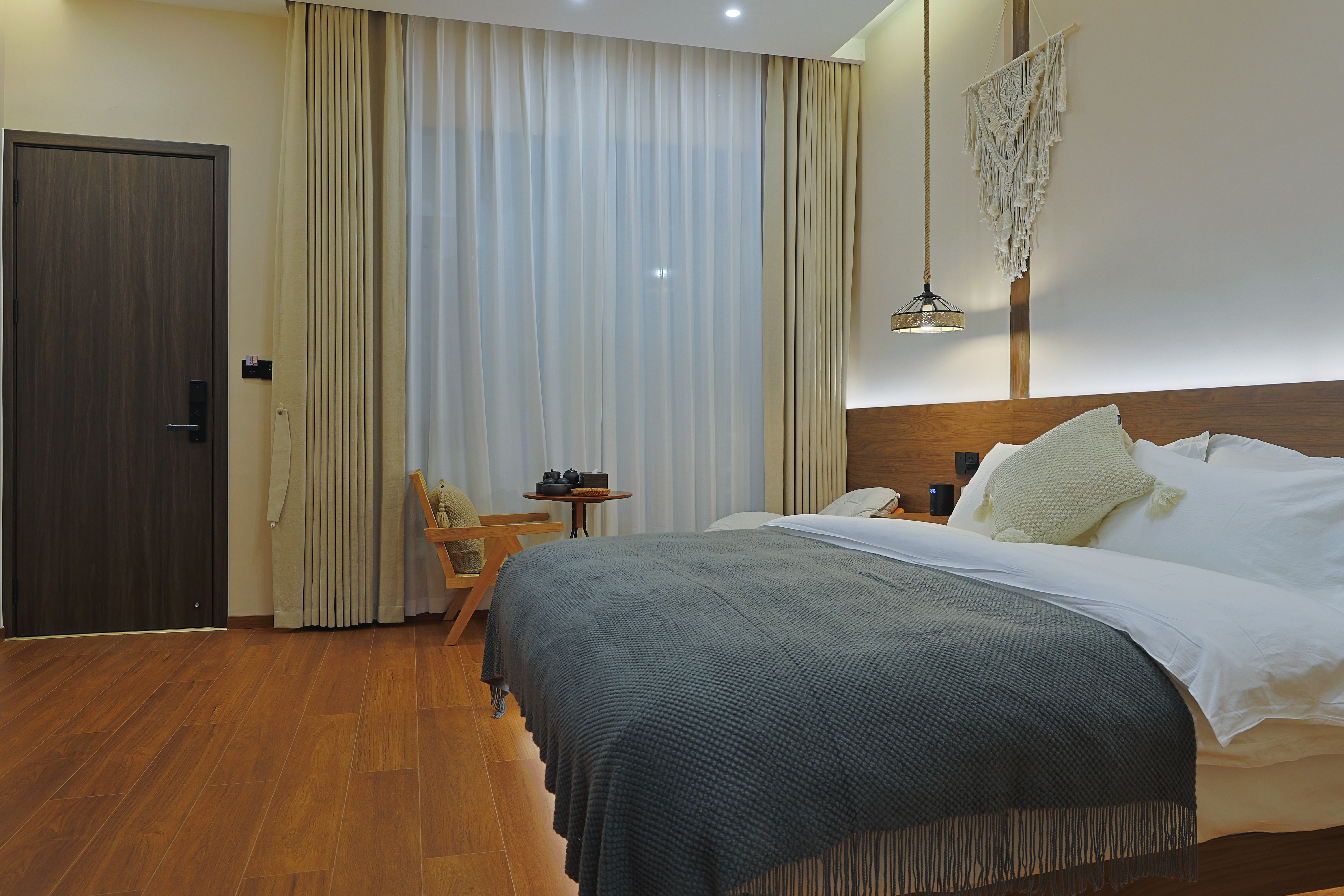 暮云·真美·温泉泡池大床房『小冰箱·自动窗帘·原木家俱·山野美景』