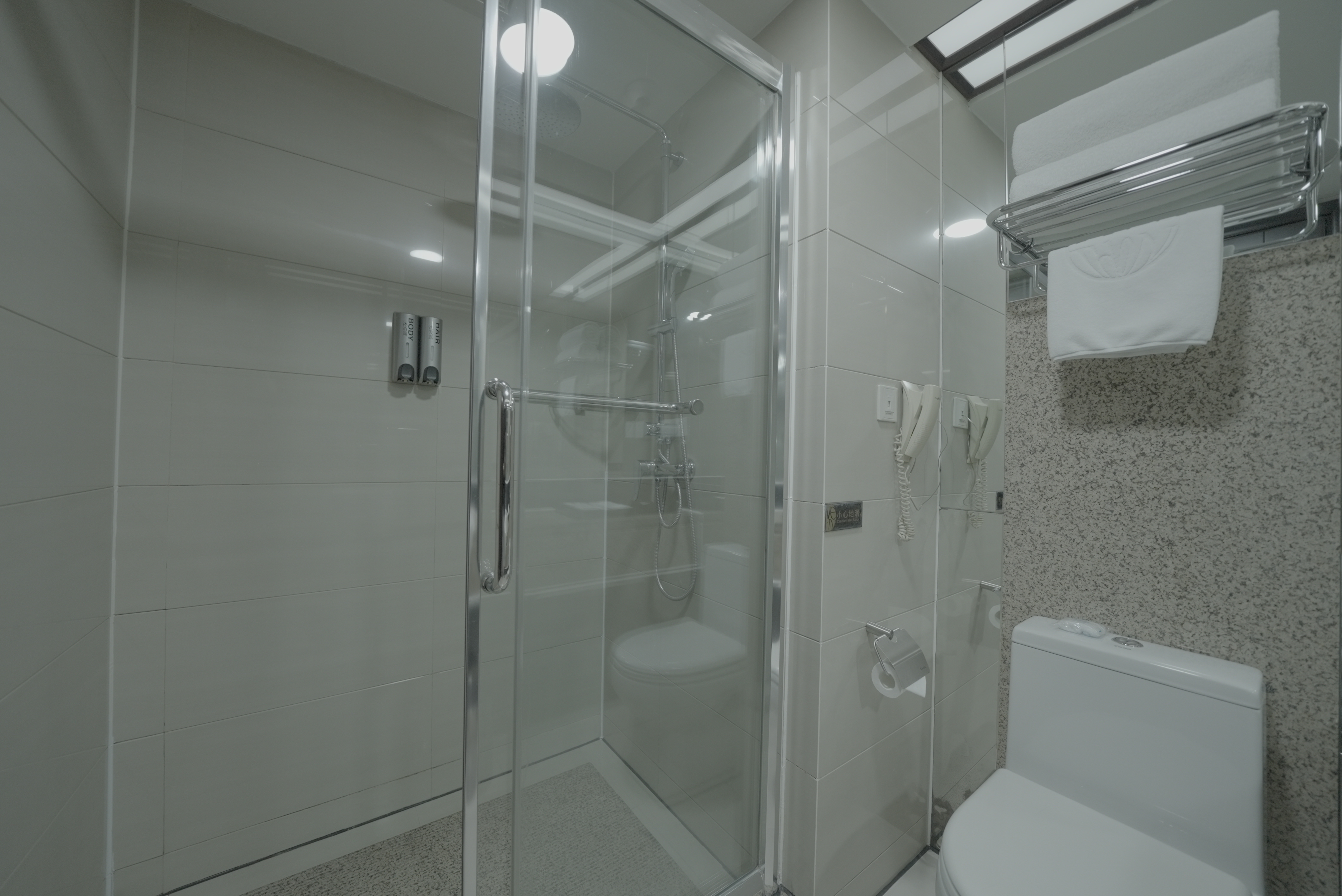 商务街景大床房（软硬双枕）