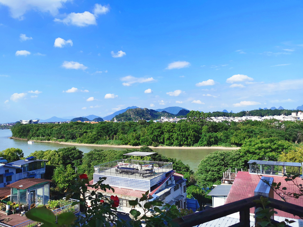 晨曦初露||休闲露台观景+四口之家+一线漓江美景