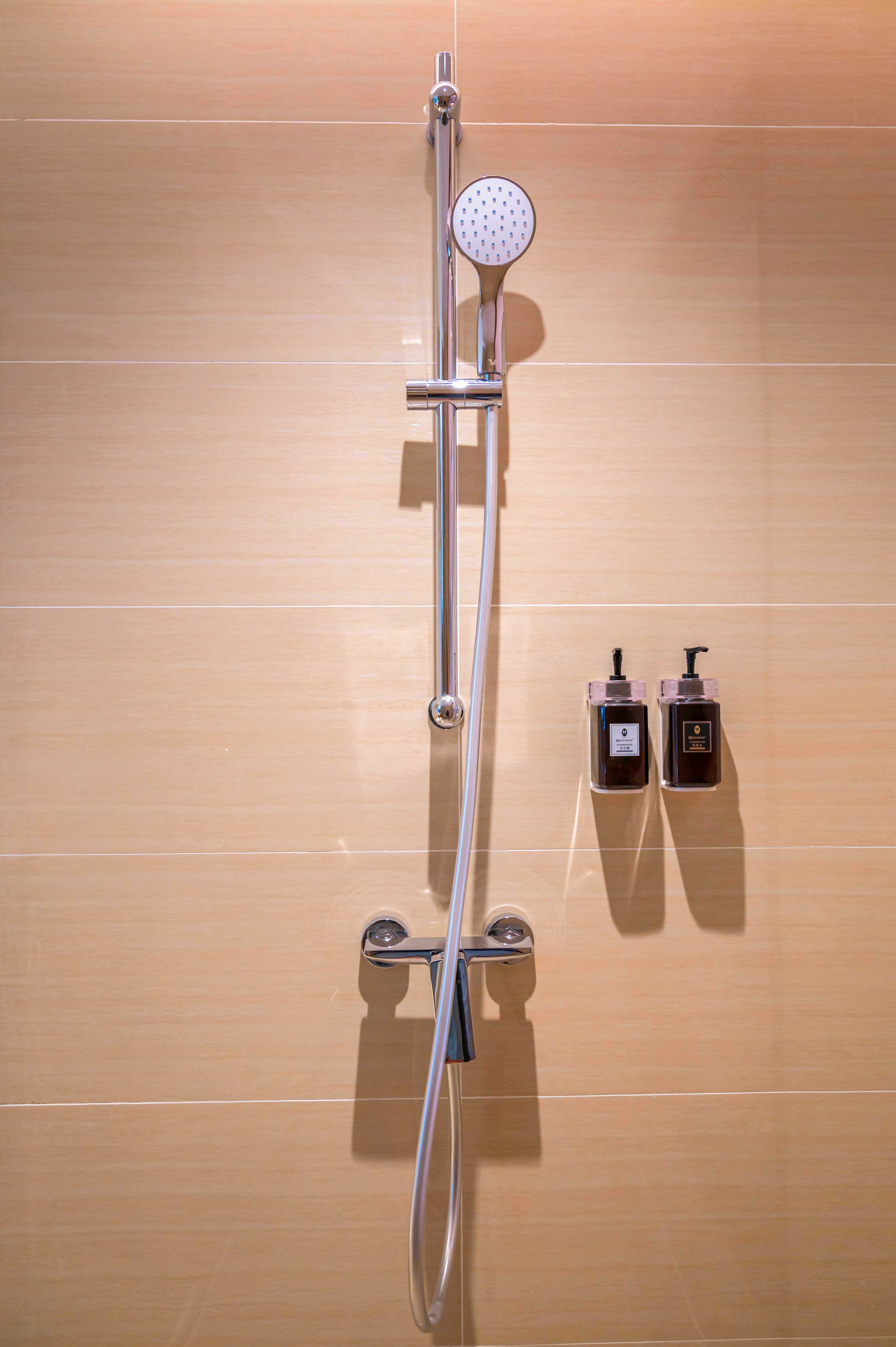 纯净大床房（语音客控+空气净化器+雾化玻璃）