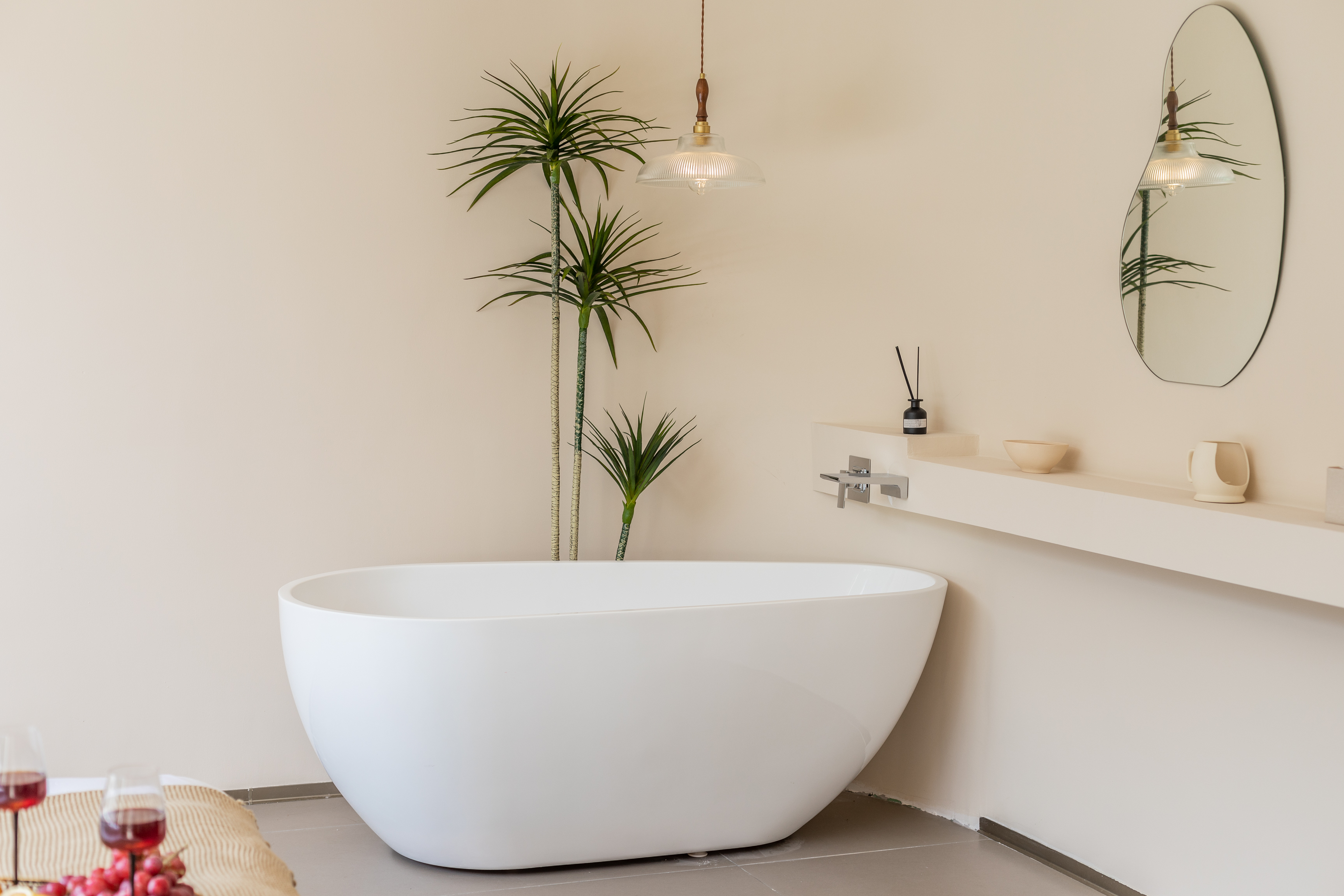 原野·长空·山水景观浴缸豪华大床房