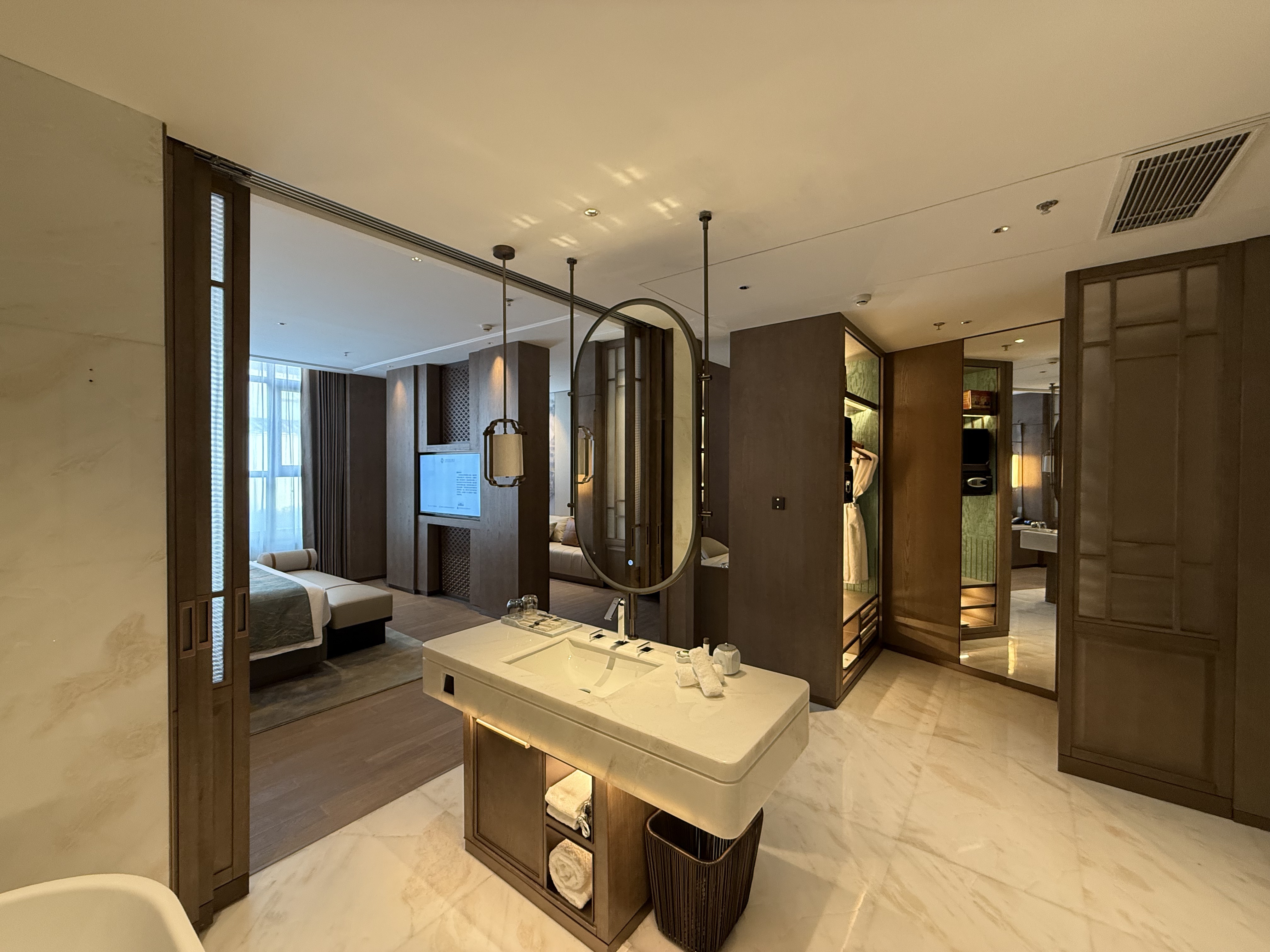 爱眠数智房特色豪华房