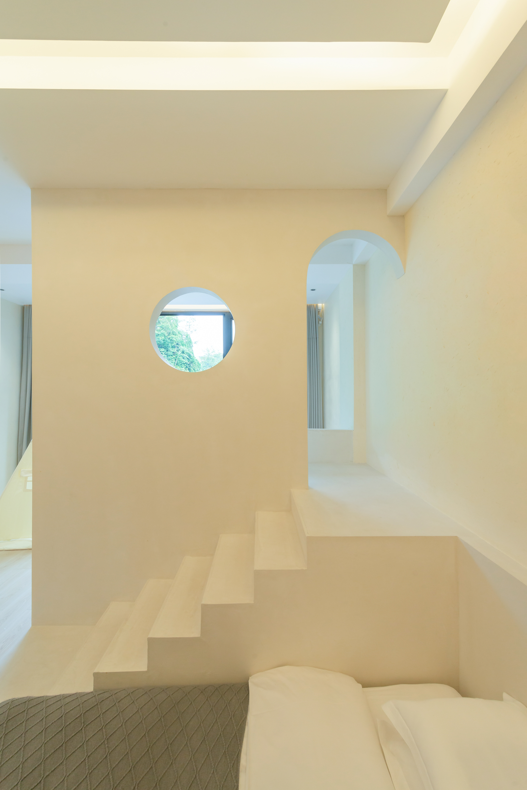 Bifengxia Lanshan Designer Homestay Muyang Cozy Cinema Family Room