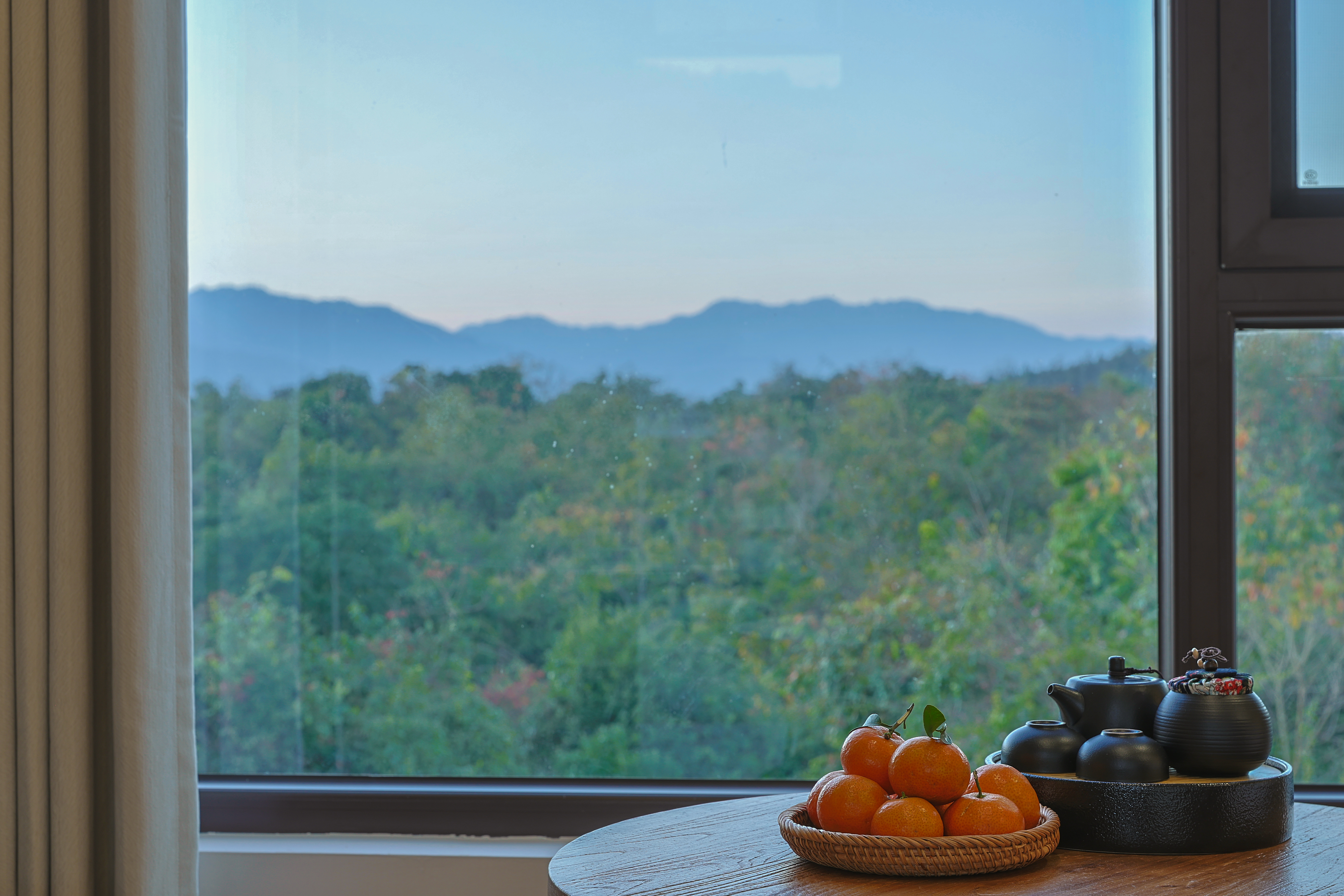 月泊·青山·温泉私汤泡池大床房『小冰箱·壁炉·自动窗帘·原木家俱·山野美景』