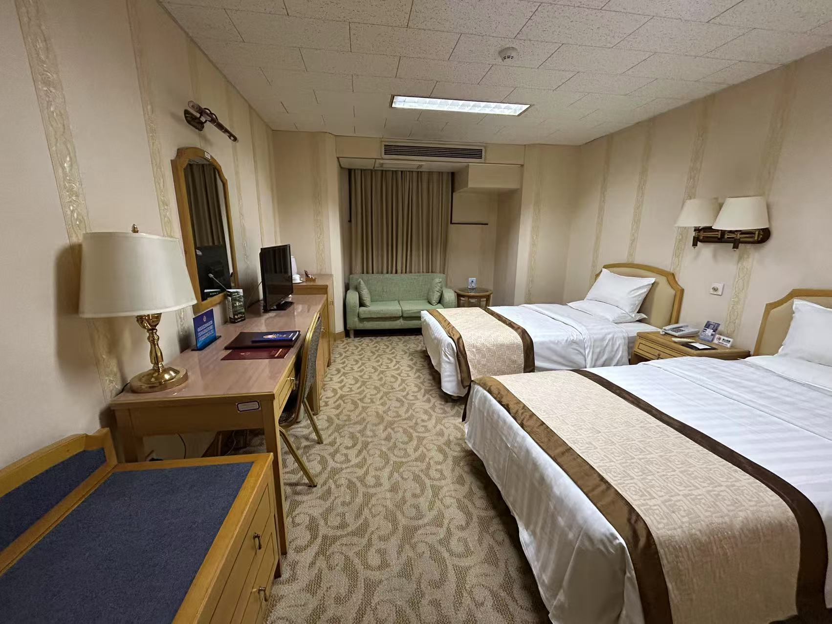 特价标准间（内窗）