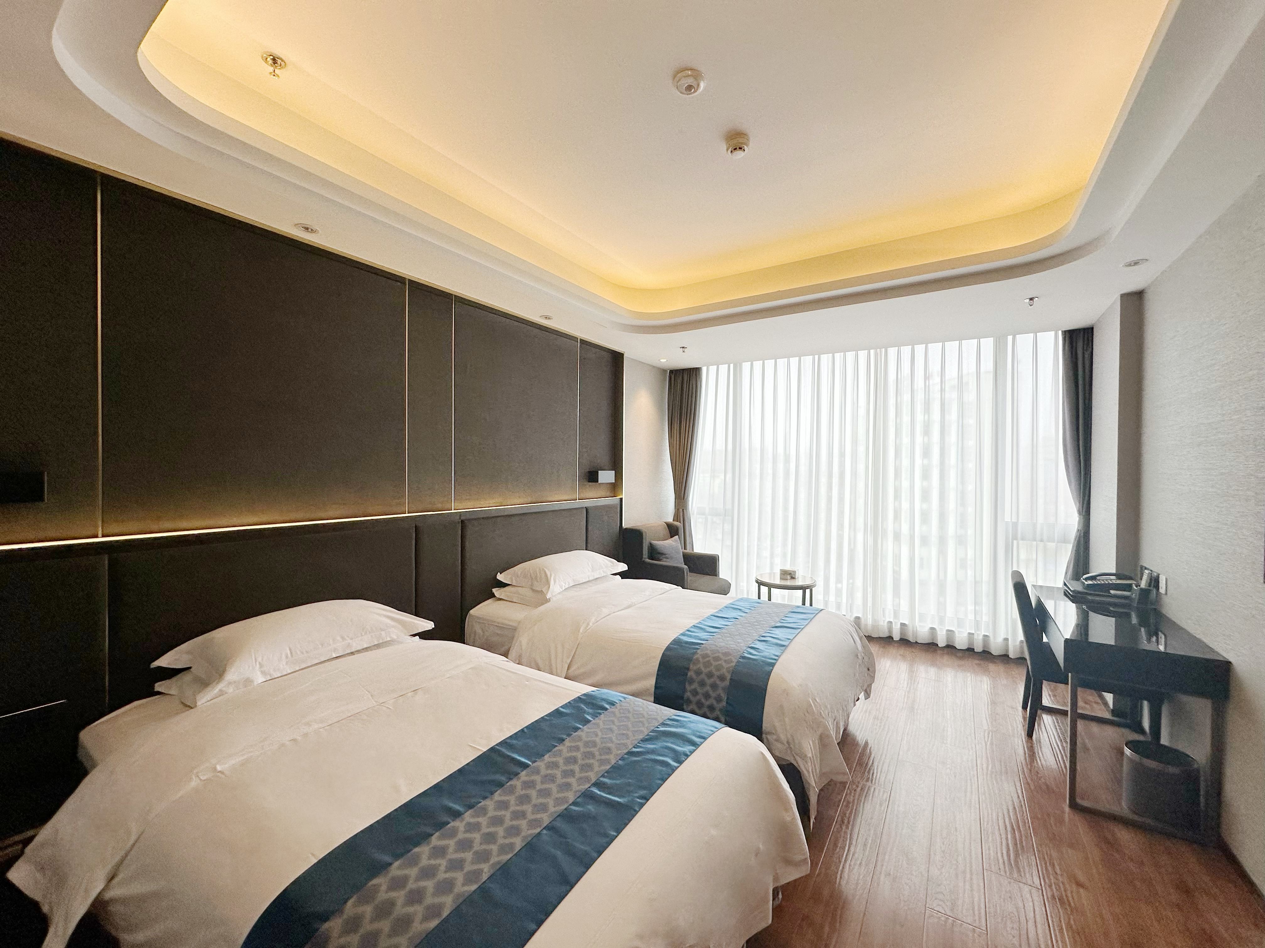 零压豪华双床房