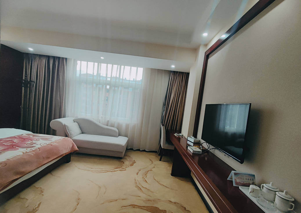 特惠标准大床房（中央空调）