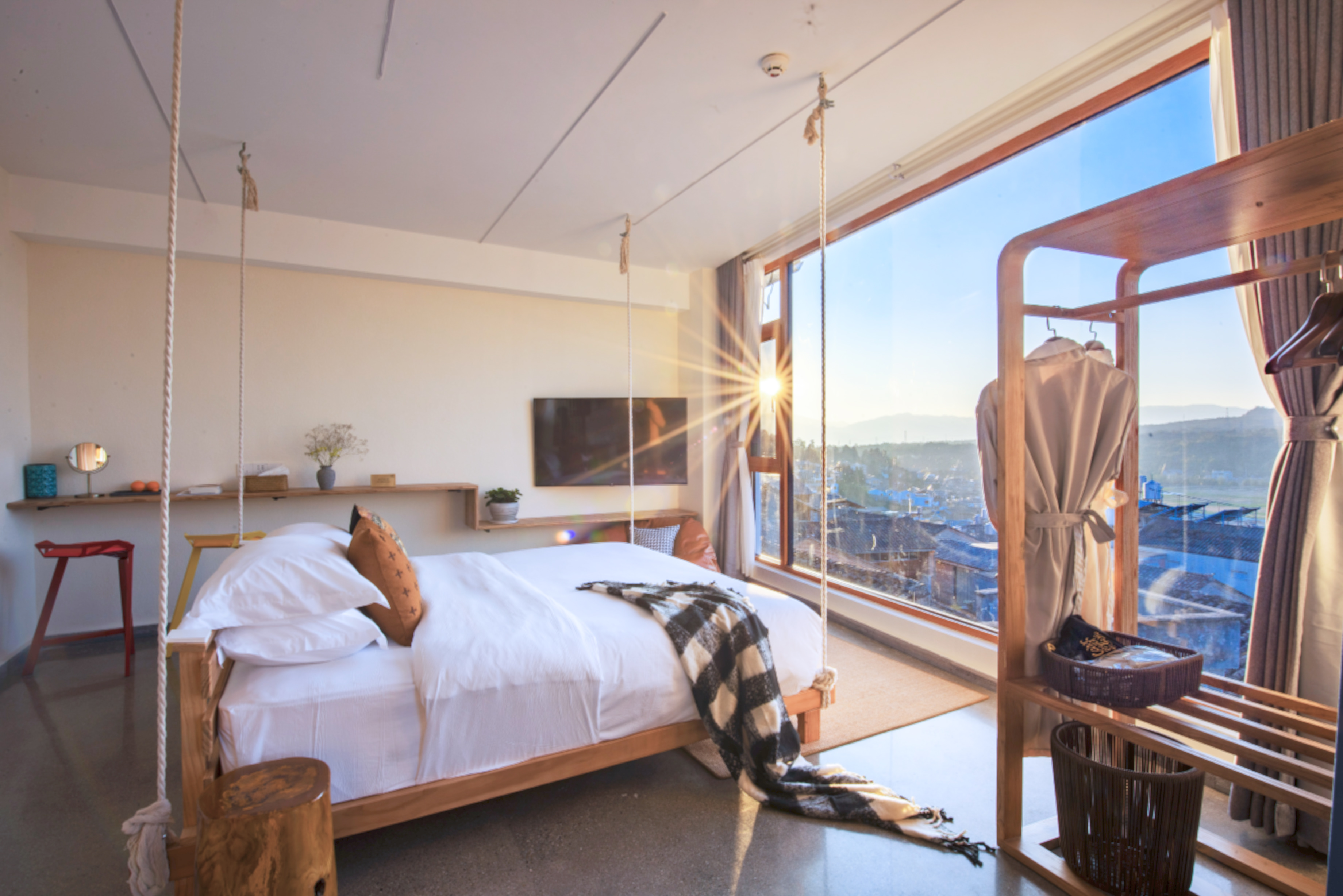 無際·俯瞰古鎮蜜月私湯大床房「180°觀景·田野風光·金可兒床墊·恆温花灑·電熱毛巾架·原木傢俱」