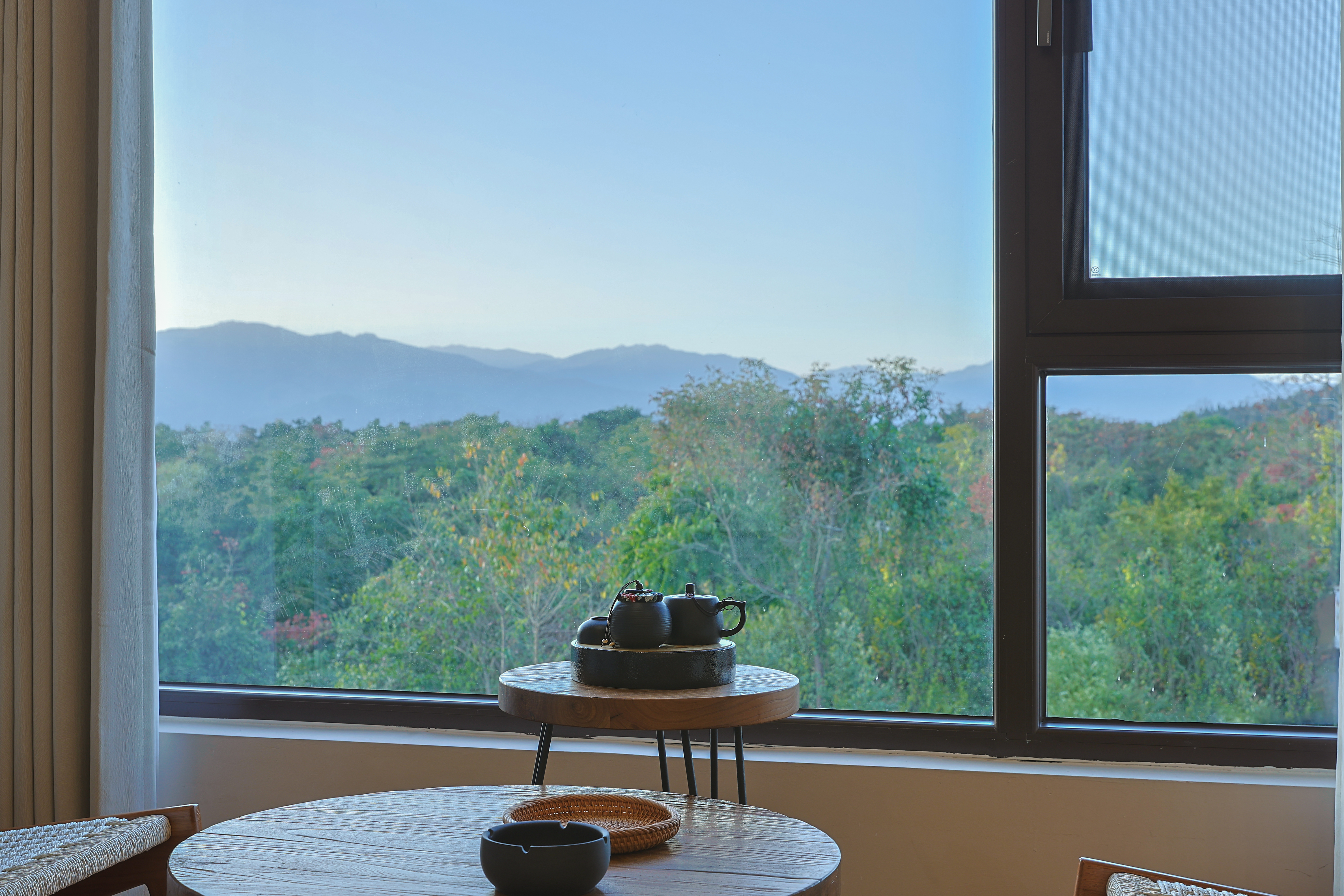 泊云·数暮·温泉泡池大床房『小冰箱·取暖壁炉·自动窗帘·原木家俱·山野美景』