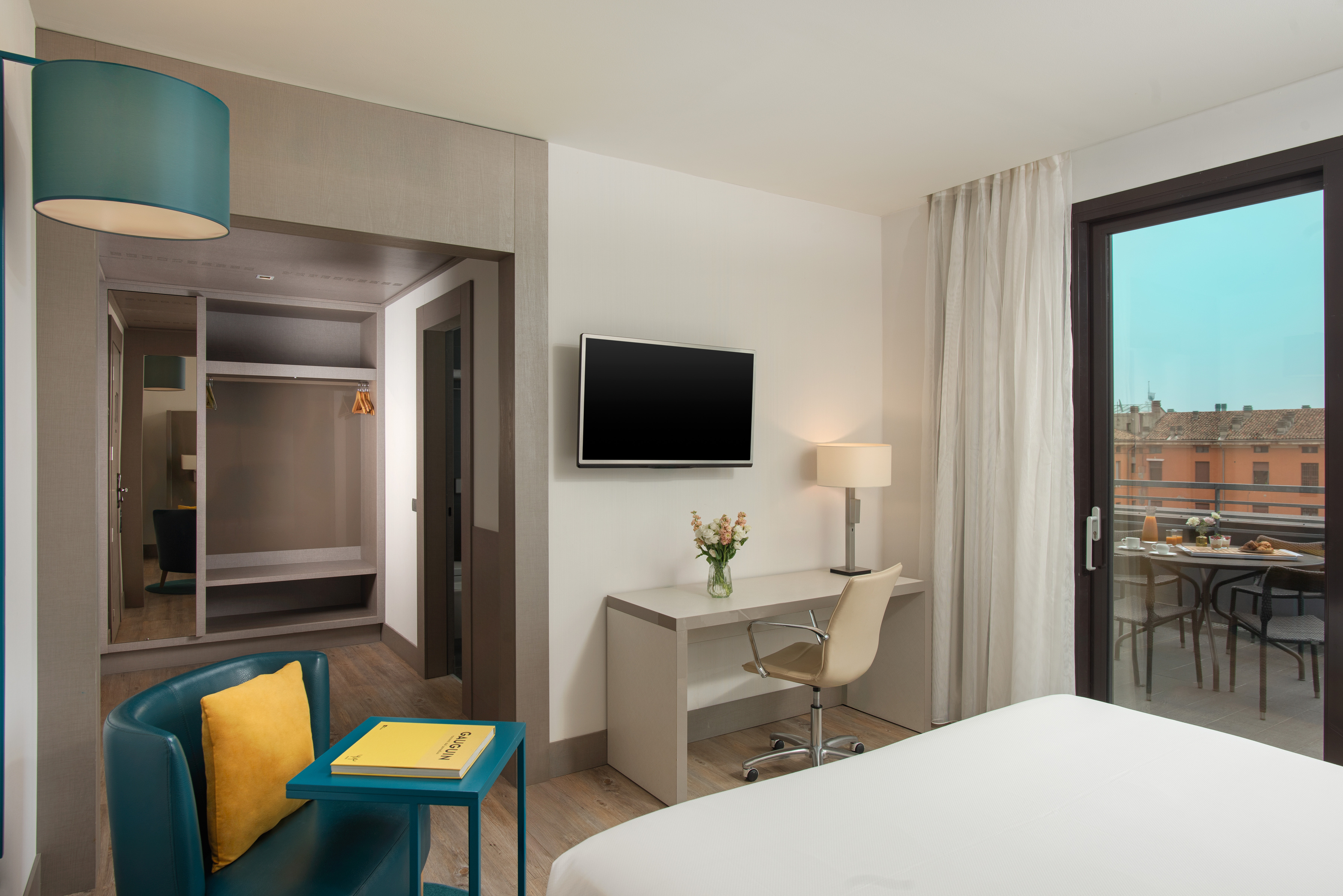 高级房（带露台）