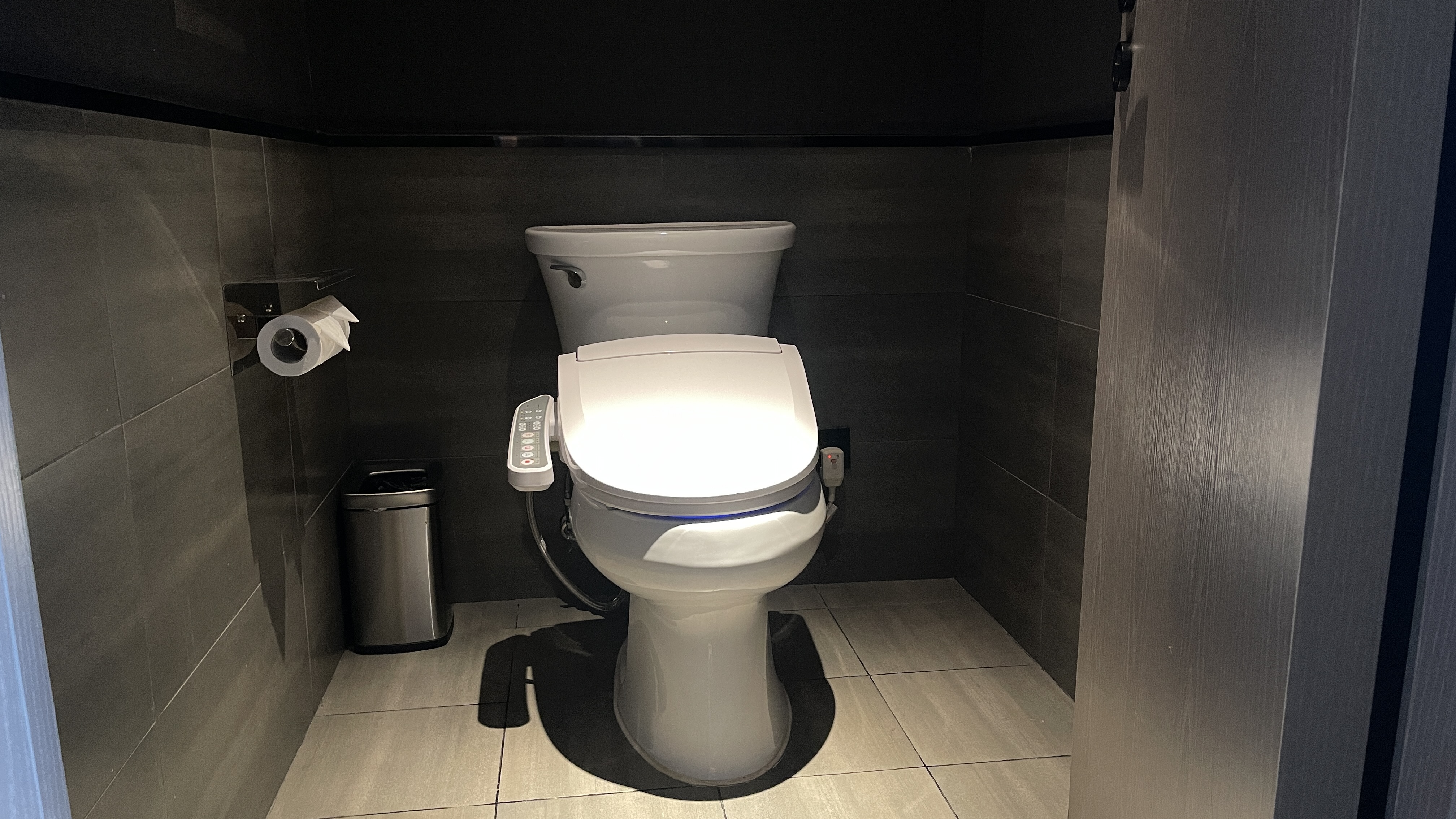 Romantic Smart Suite (King Bed) (Bathtub)