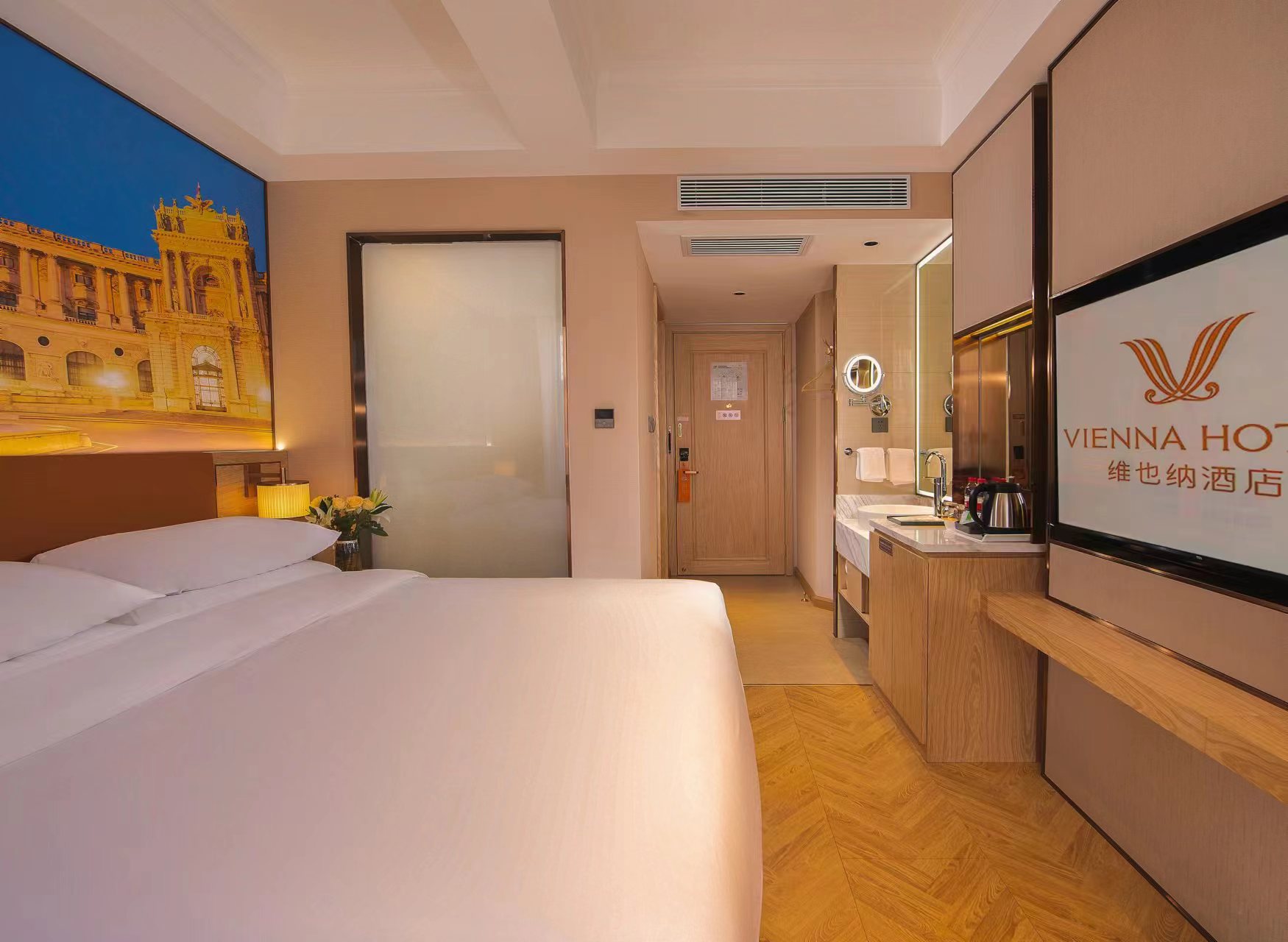 高级大床房（全屋智能客控+电视投屏+智能马桶）