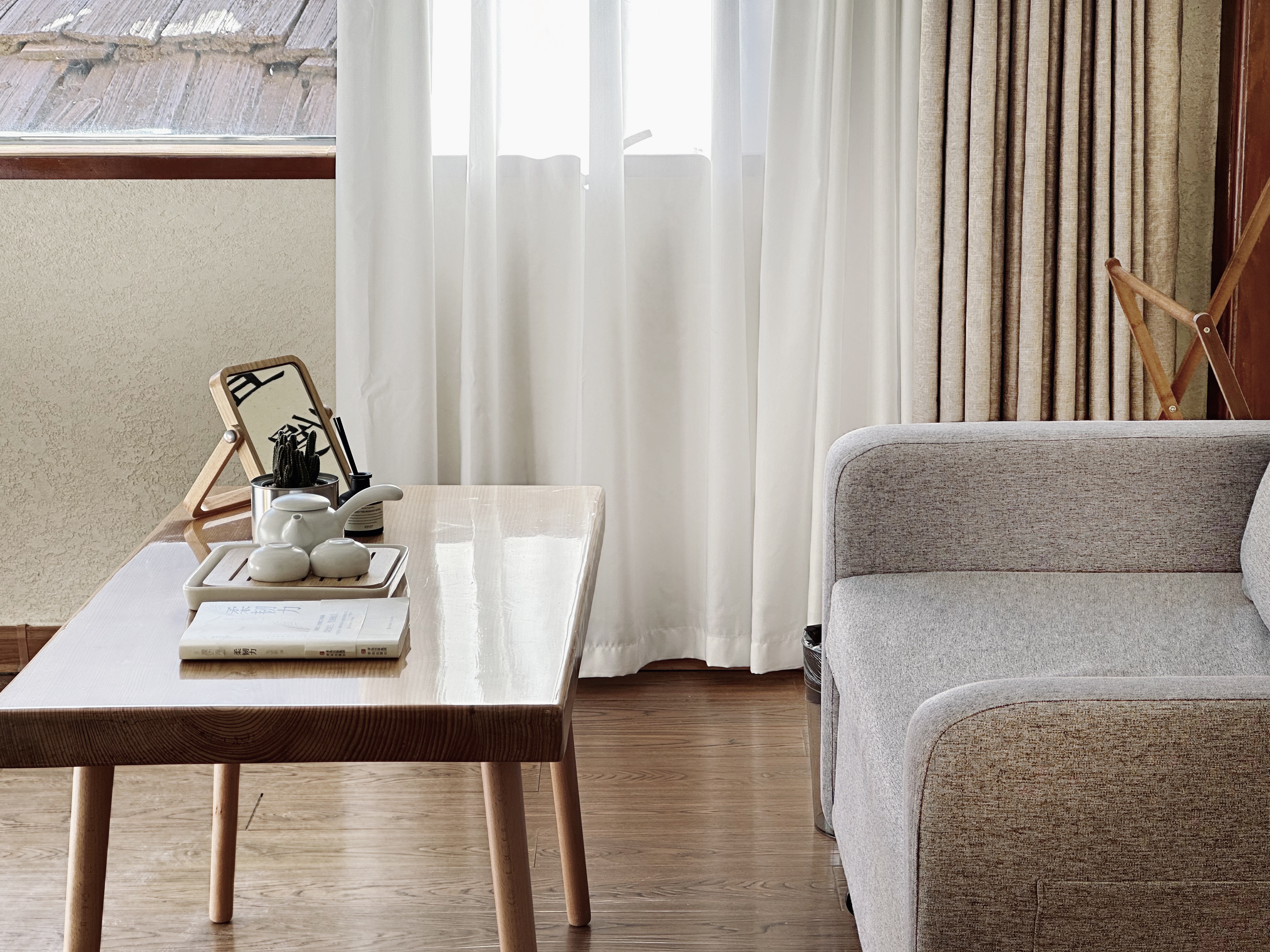 Mountain-view Twin Room