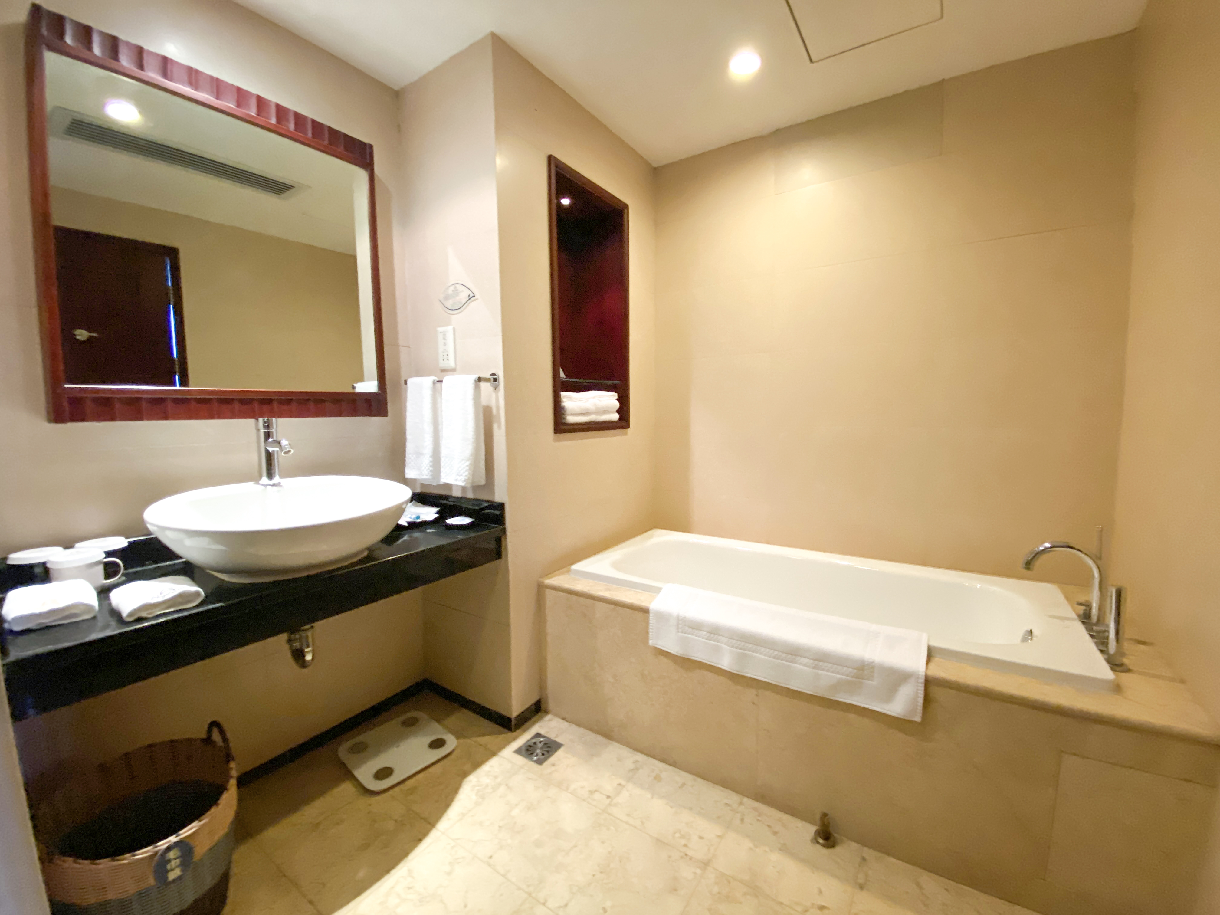 亲子套房（鹅绒床被+小冰箱+空气净化器）